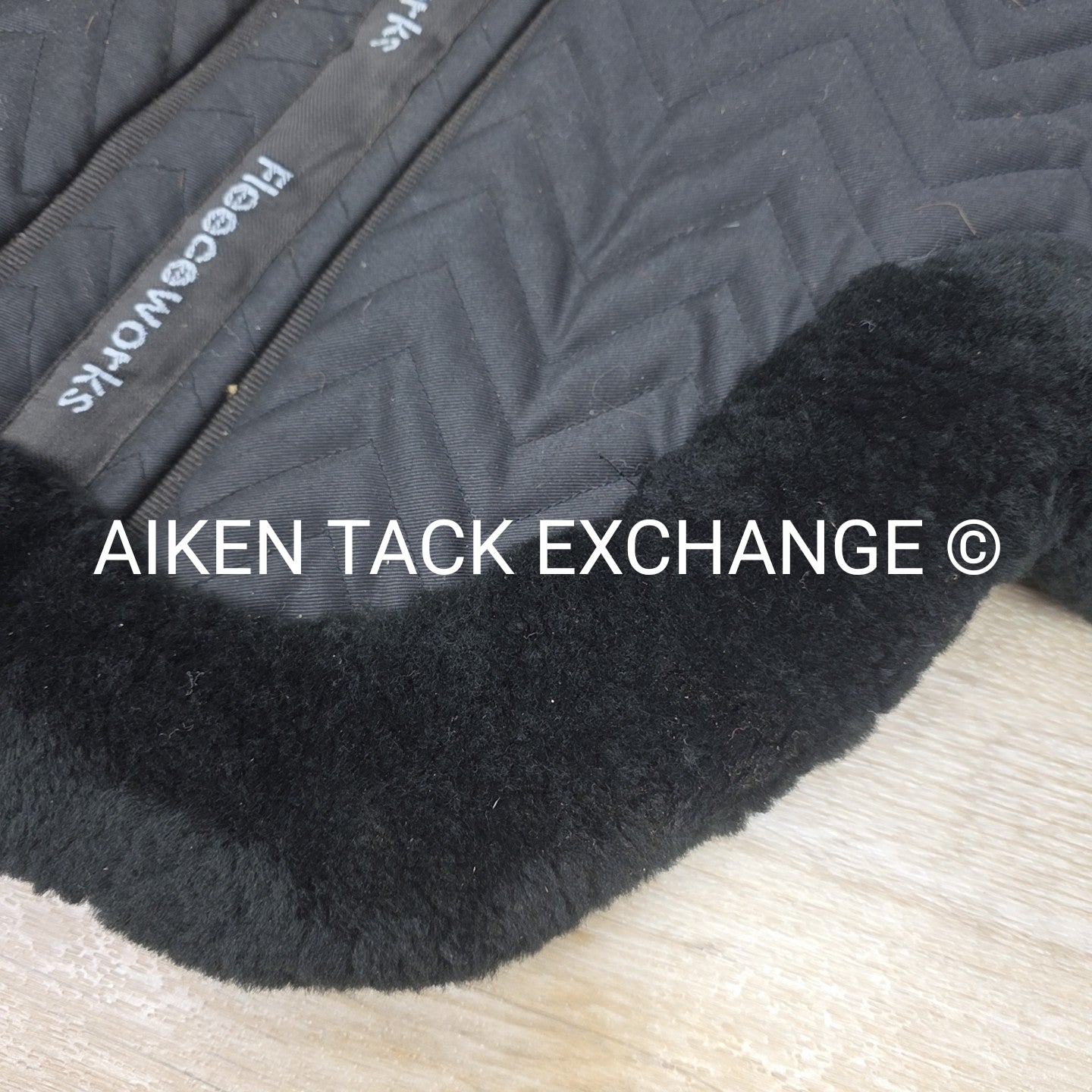 Fleeceworks FXK Technology Sheepskin Dressage Saddle Pad with Full Trim