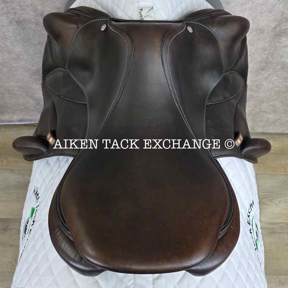 2018 Voltaire Lexington Monoflap Jump Saddle, 17" Seat, 0A Flap, Medium Wide Tree, PRO Panels, Full Buffalo Leather