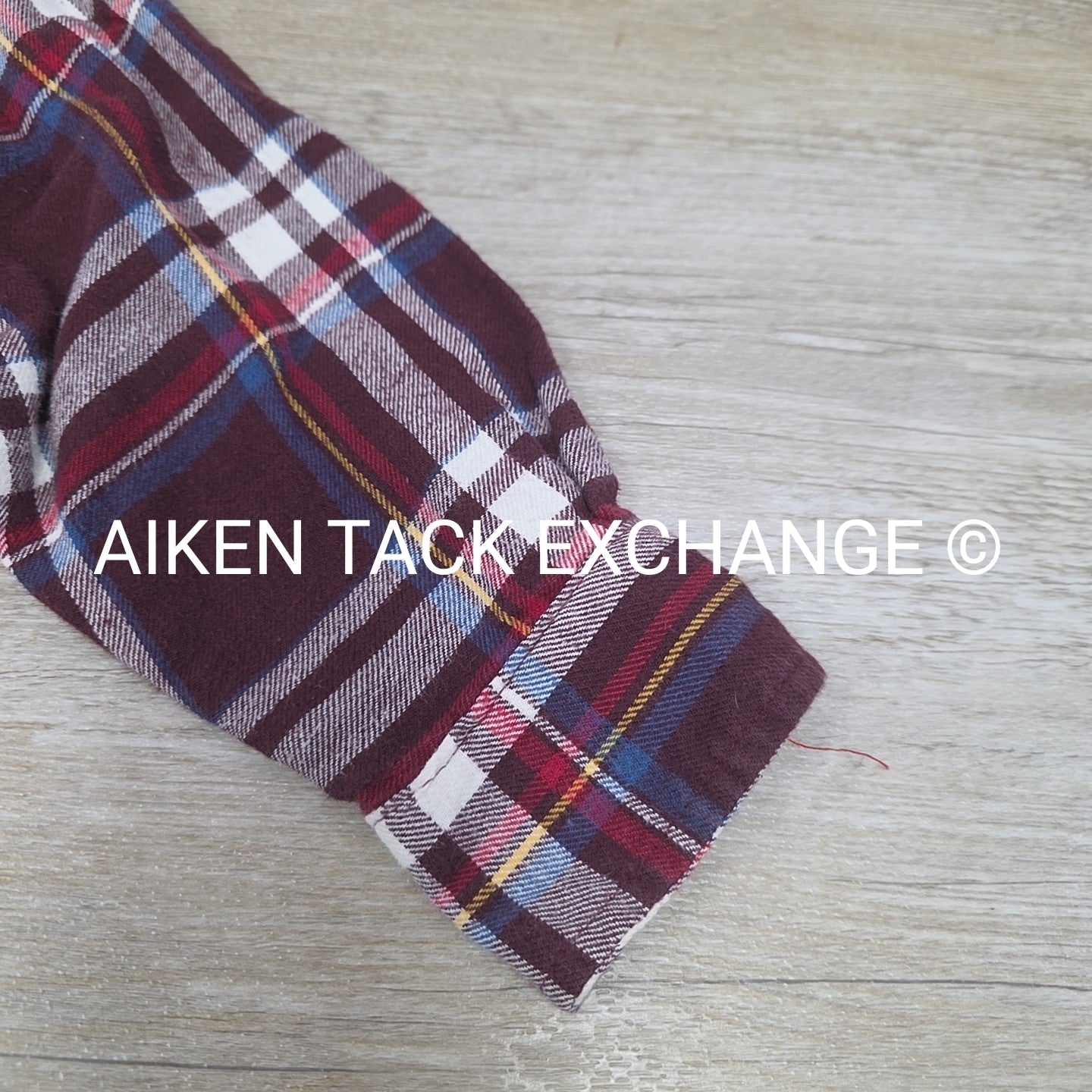 Children's Place Boys Flannel Long Sleeve Button Down Top, Size Medium