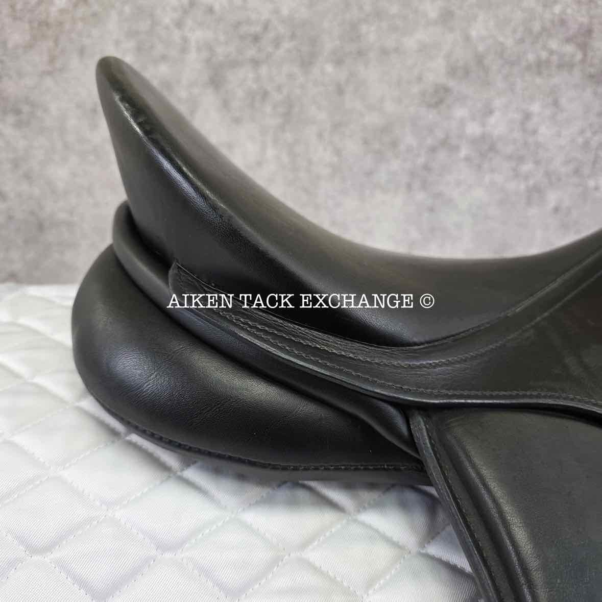 1990 Kieffer Wein DL Dressage Saddle, 17" Seat, Medium Wide Tree, Wool Flocked Panels