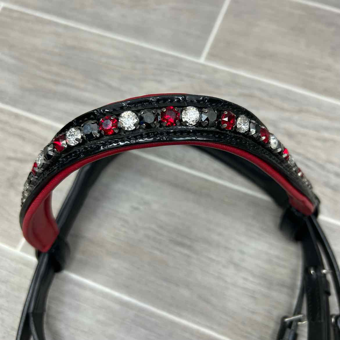 Halter Ego Anatomic Snaffle Bridle with Matching Reins, Black & Red, Size Full