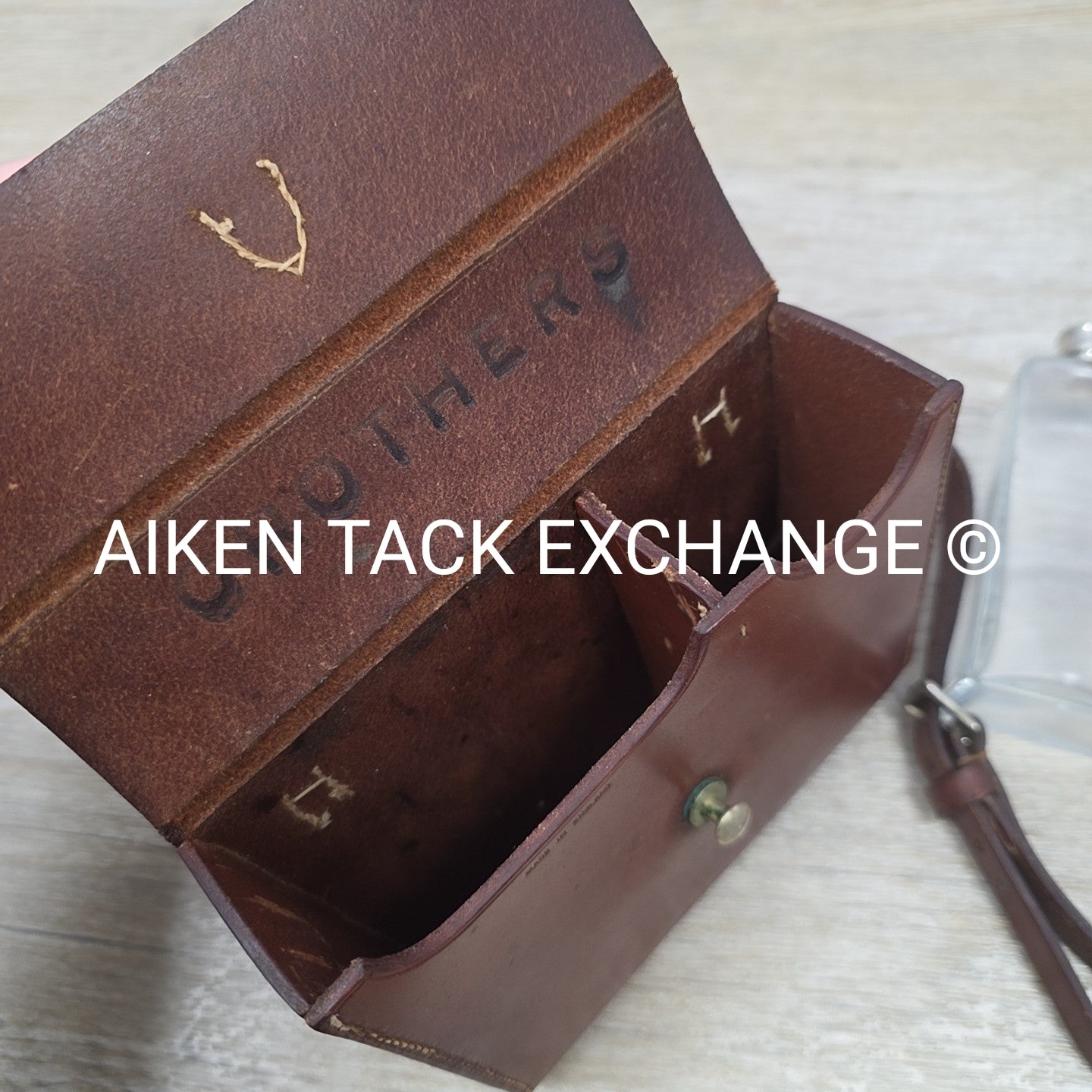 Ladies Sandwich Case with Tin and Flask