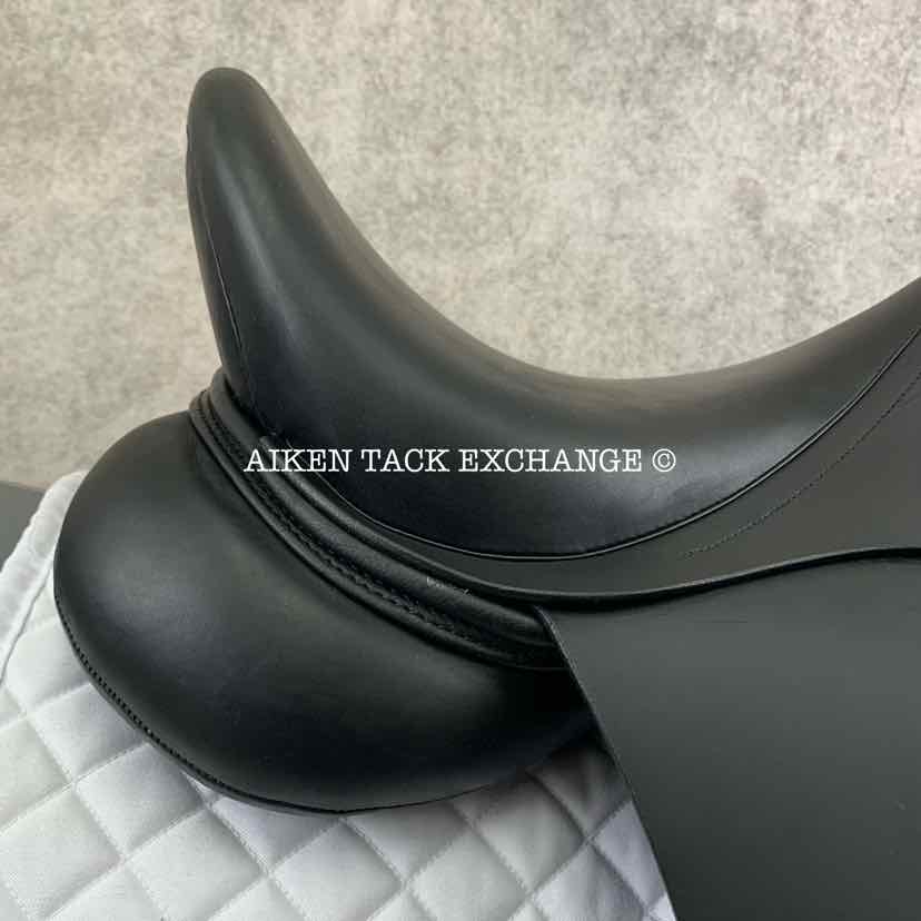 **SOLD** 2023 Zaldi New Generation London Dressage Saddle, 17.5" Seat, Adjustable Tree - Changeable Gullet, Wool Flocked Panels