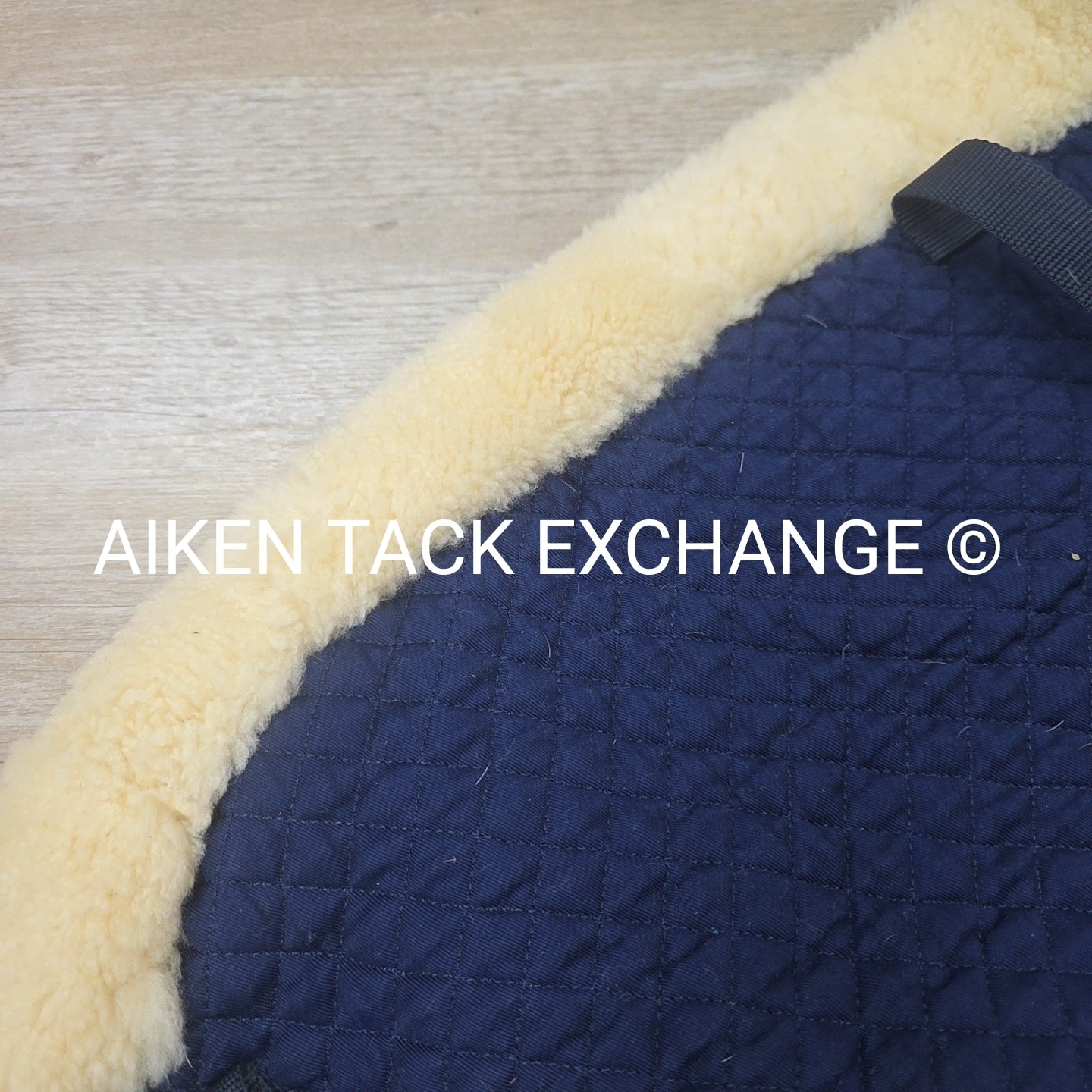 Engel Lammfell Contour Dressage Saddle Pad with Full Rolled Edges
