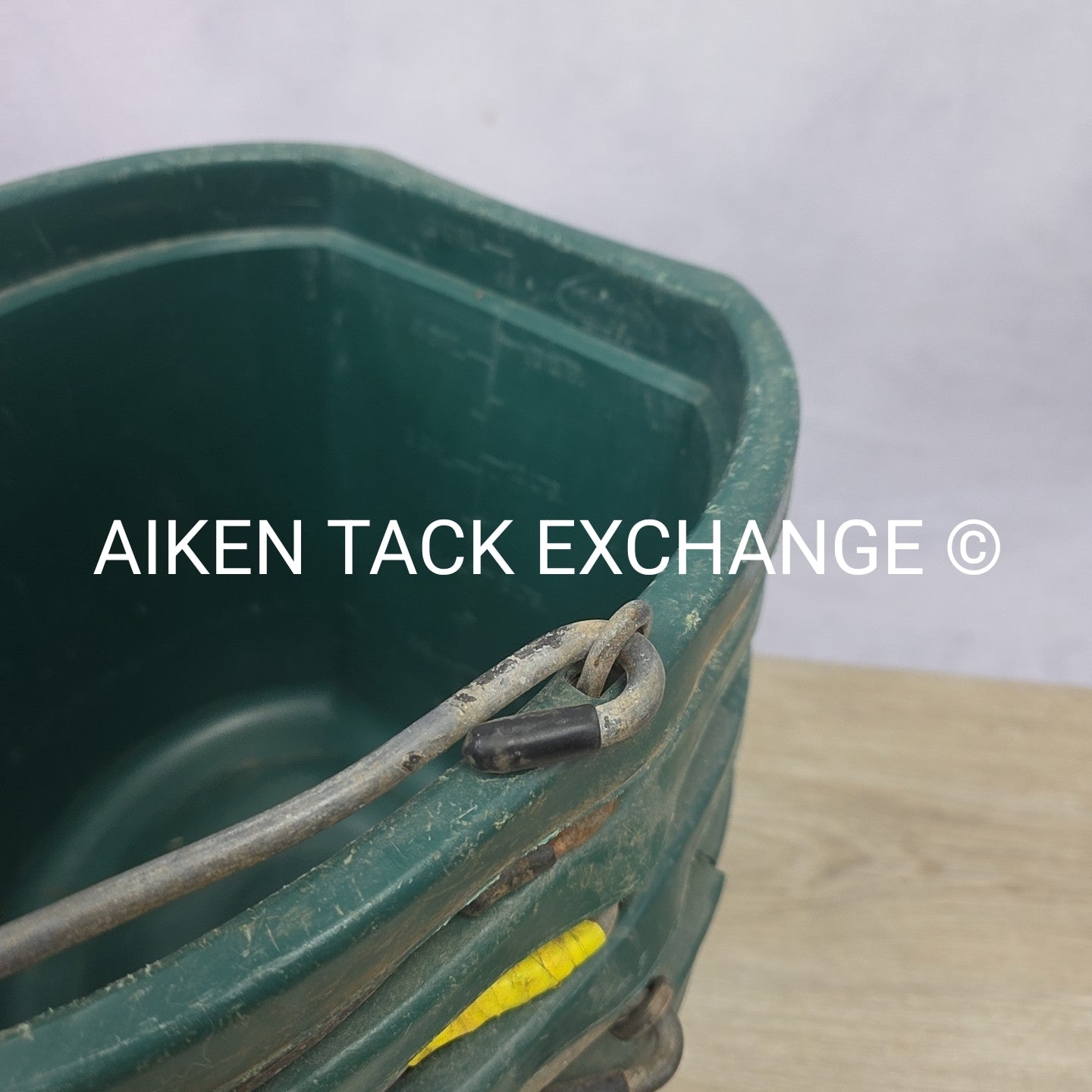 BARGAIN BUNDLE: Set of 4 Fortiflex Flat Back Buckets