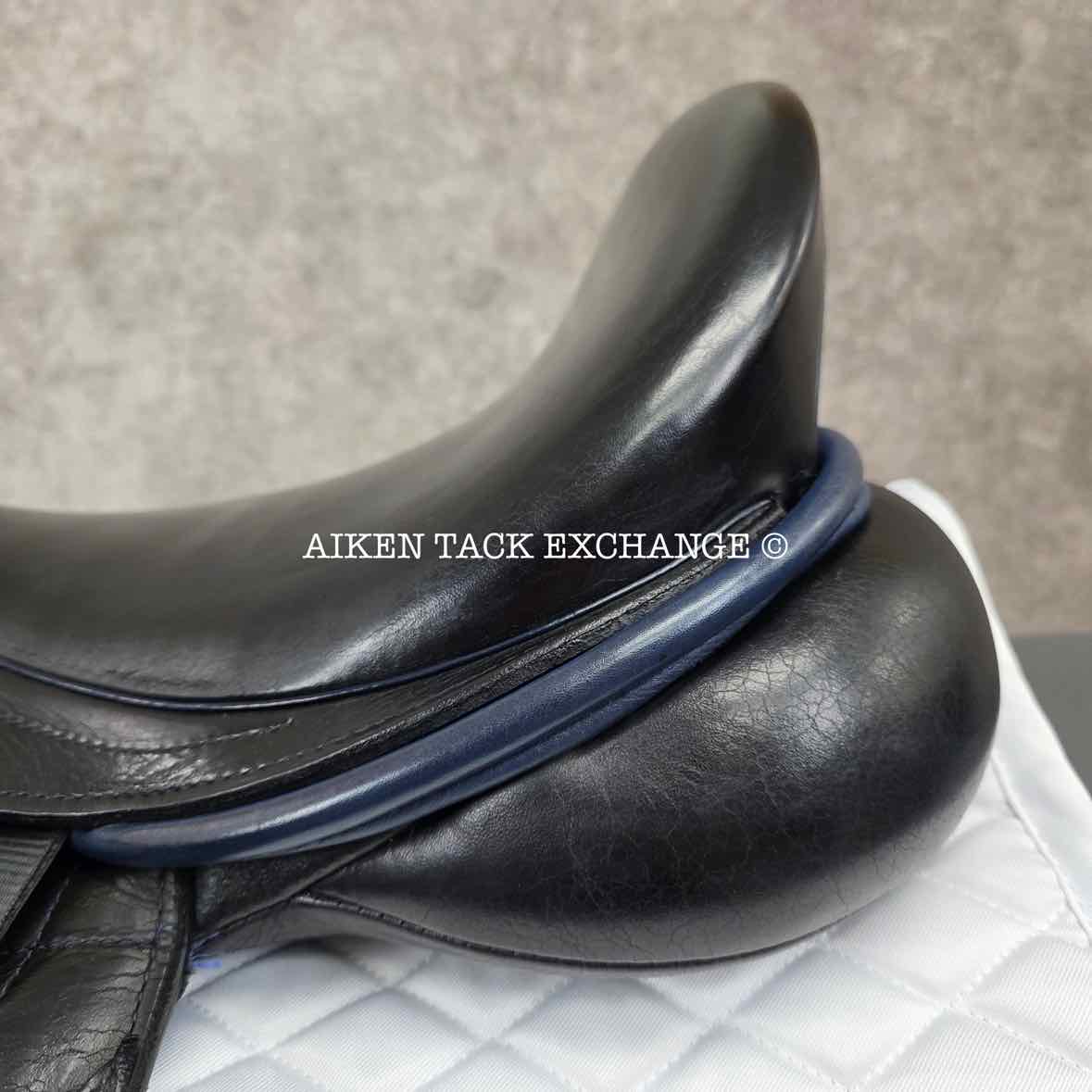 2017 Custom Saddlery Advantage Monoflap Dressage Saddle, 18" Seat - Short Flap, Adjustable Tree, Wool Flocked Panels