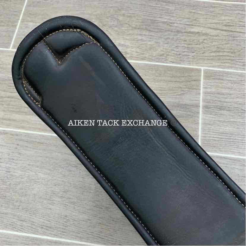 Voltaire Padded Leather Anatomic Short Girth, Brown, 24" (has blemishes)
