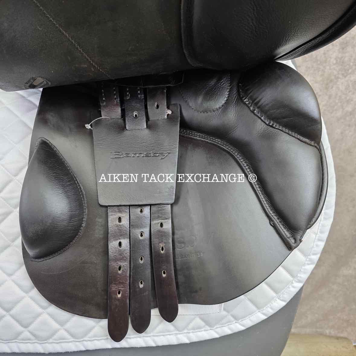 Barnsby Shockemohle Jump Saddle, 18" Seat, Medium Tree, Wool Flocked Panels