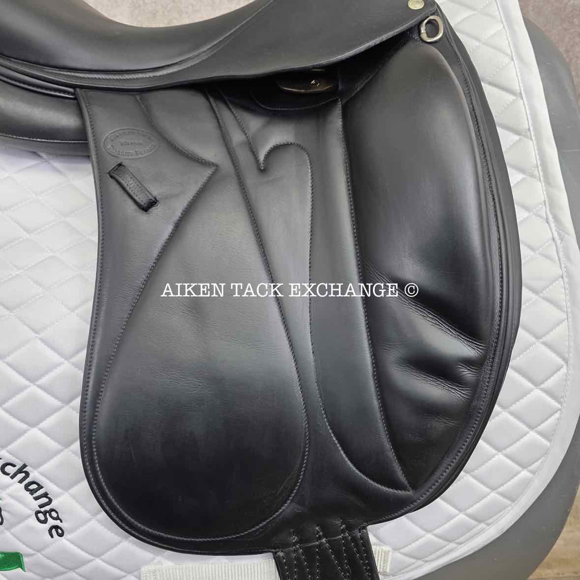 2008 Devoucoux Makila Monoflap Dressage Saddle, 18" Seat, 3A Flap, Medium Wide Tree, D3D Panels, Full Buffalo Leather