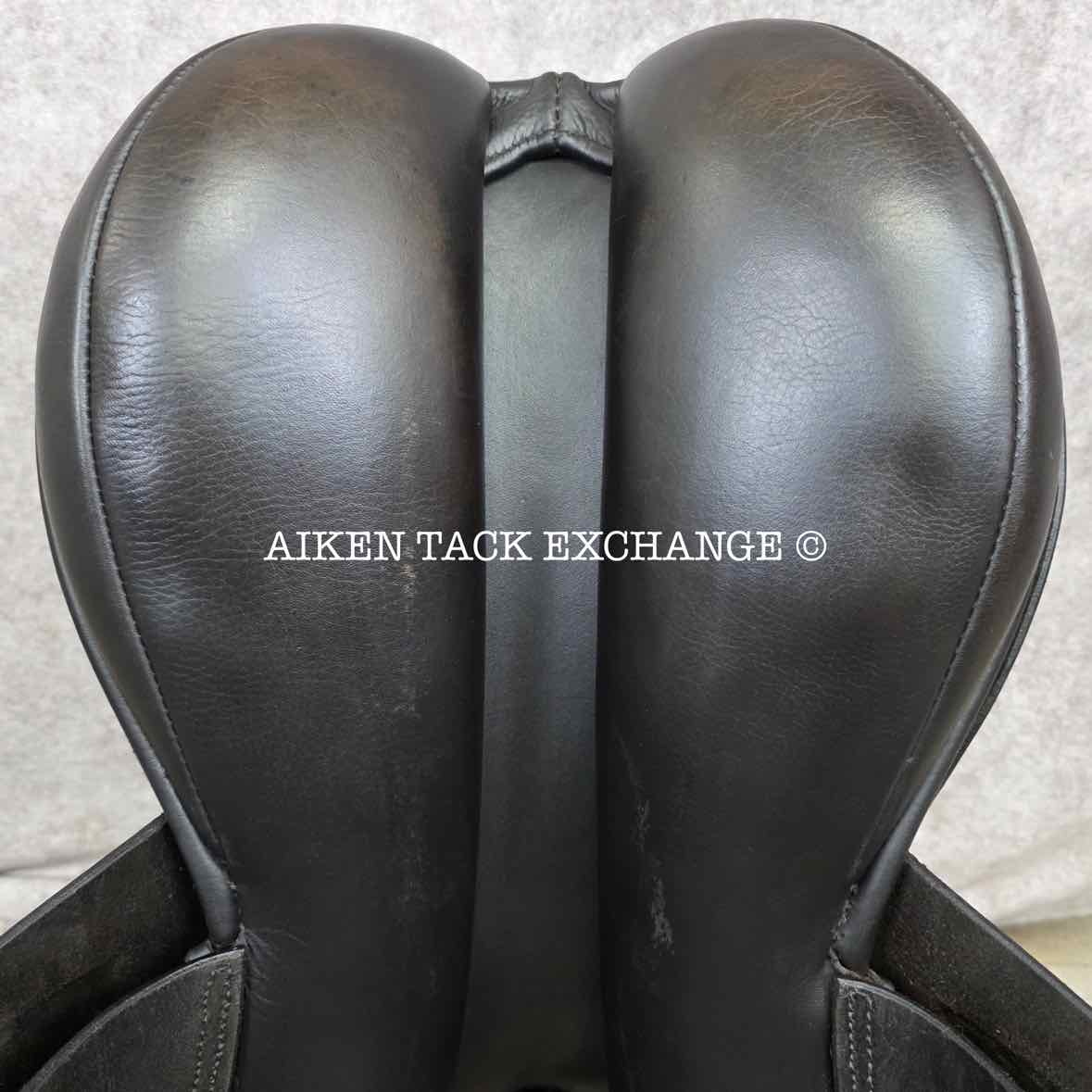 Barnsby Shockemohle Jump Saddle, 18" Seat, Medium Tree, Wool Flocked Panels