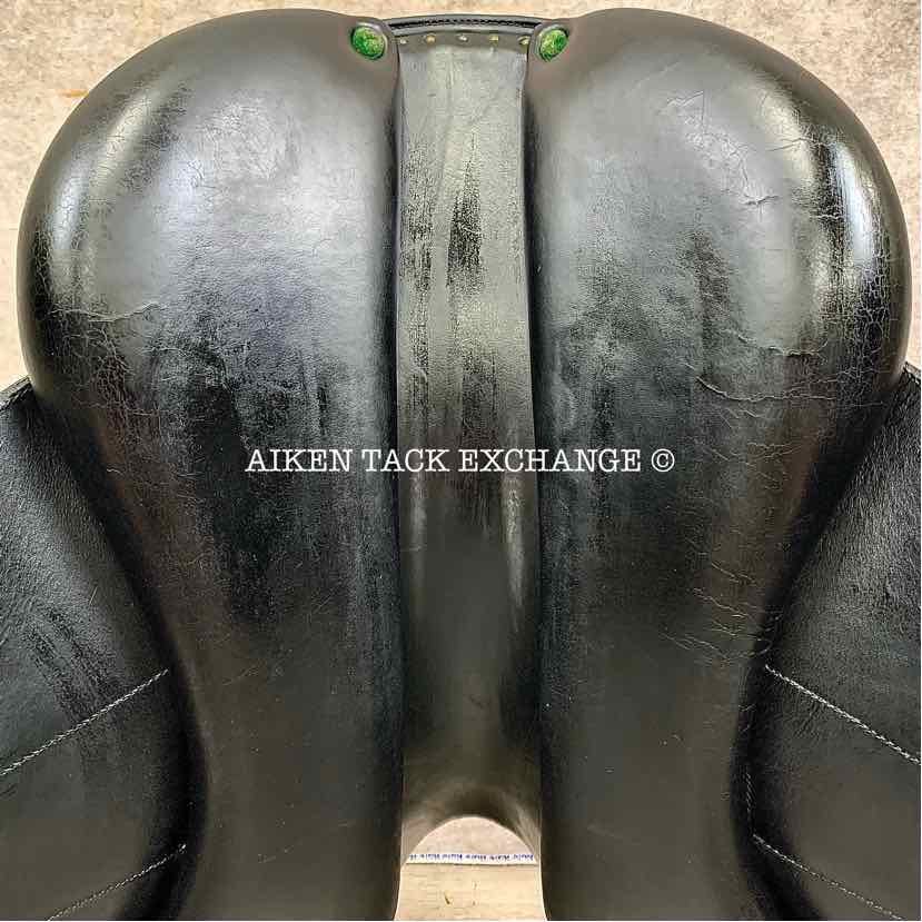 1998 Devoucoux Milady Monoflap Dressage Saddle, 17" Seat, 2 Flap, Medium Tree, Foam Panels