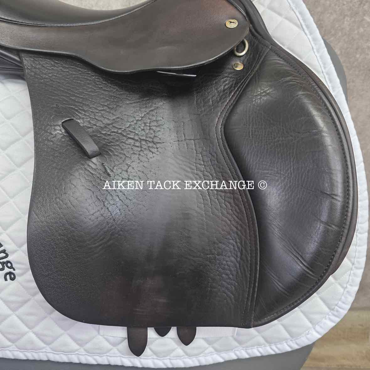 **SOLD** 2009 Black Country Ricochet Jump Saddle, 17" Seat, Medium Wide Tree, Wool Flocked Panels