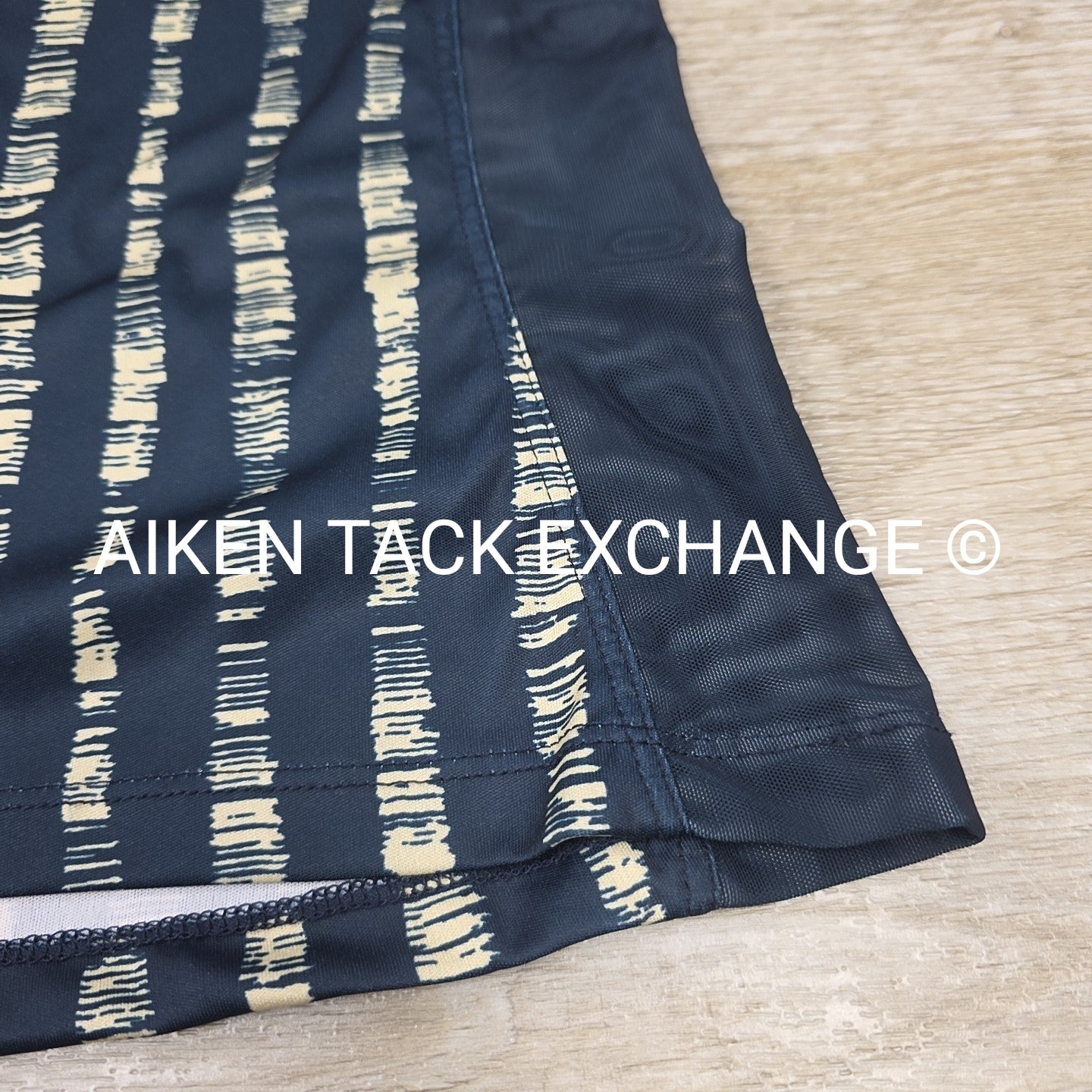 FITS Short Sleeve Sun Shirt, Size Medium