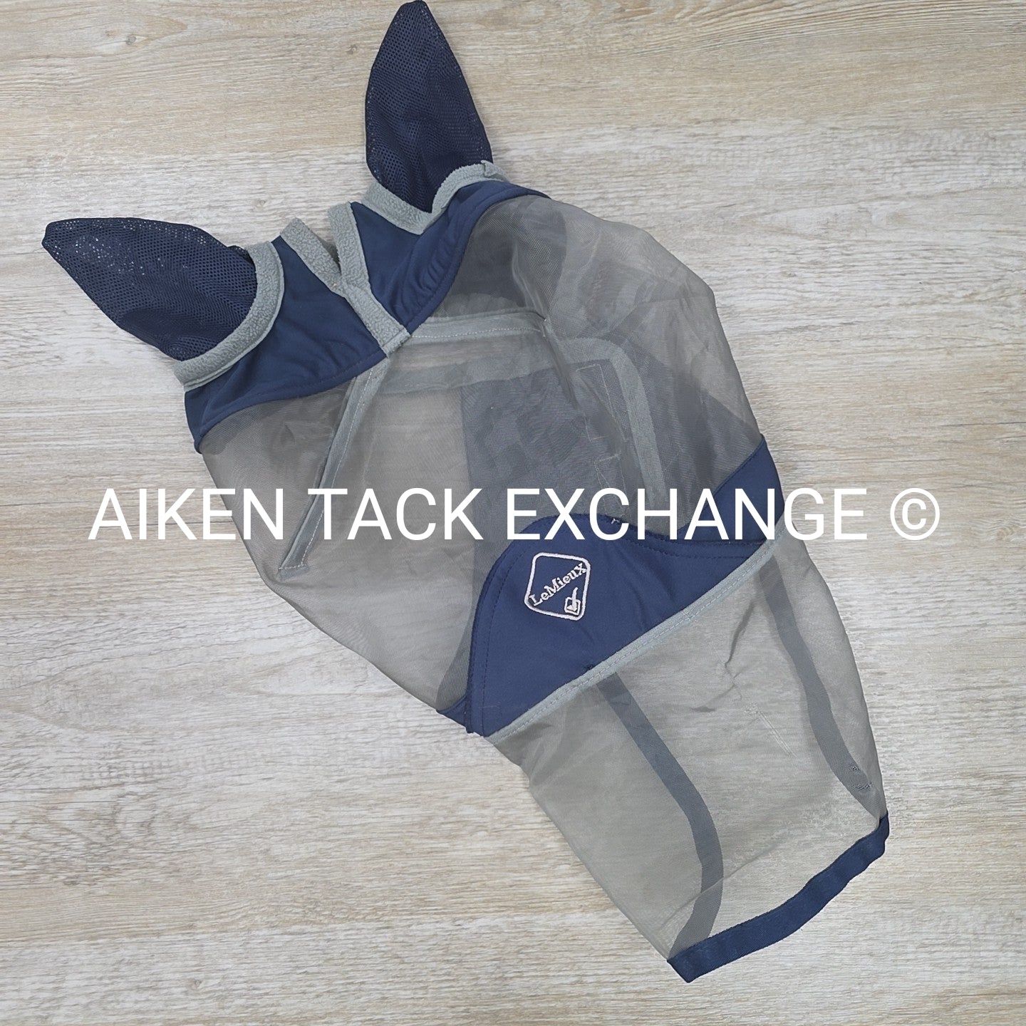 LeMieux ArmourShield Pro Fly Mask, Medium (blemish on nose)