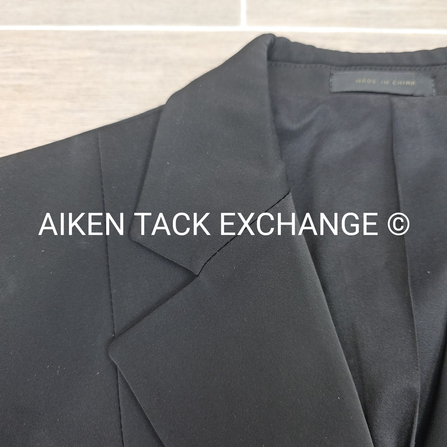 RJ Classics Xtreme Stretch Show Coat, Size 2 Long