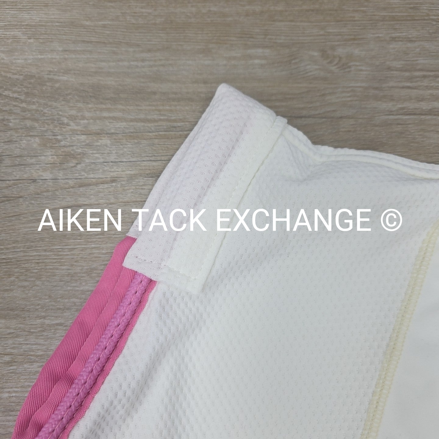 Fenwick Equestrian Pop Star Dress Sheet Sporty Cooler, 68"