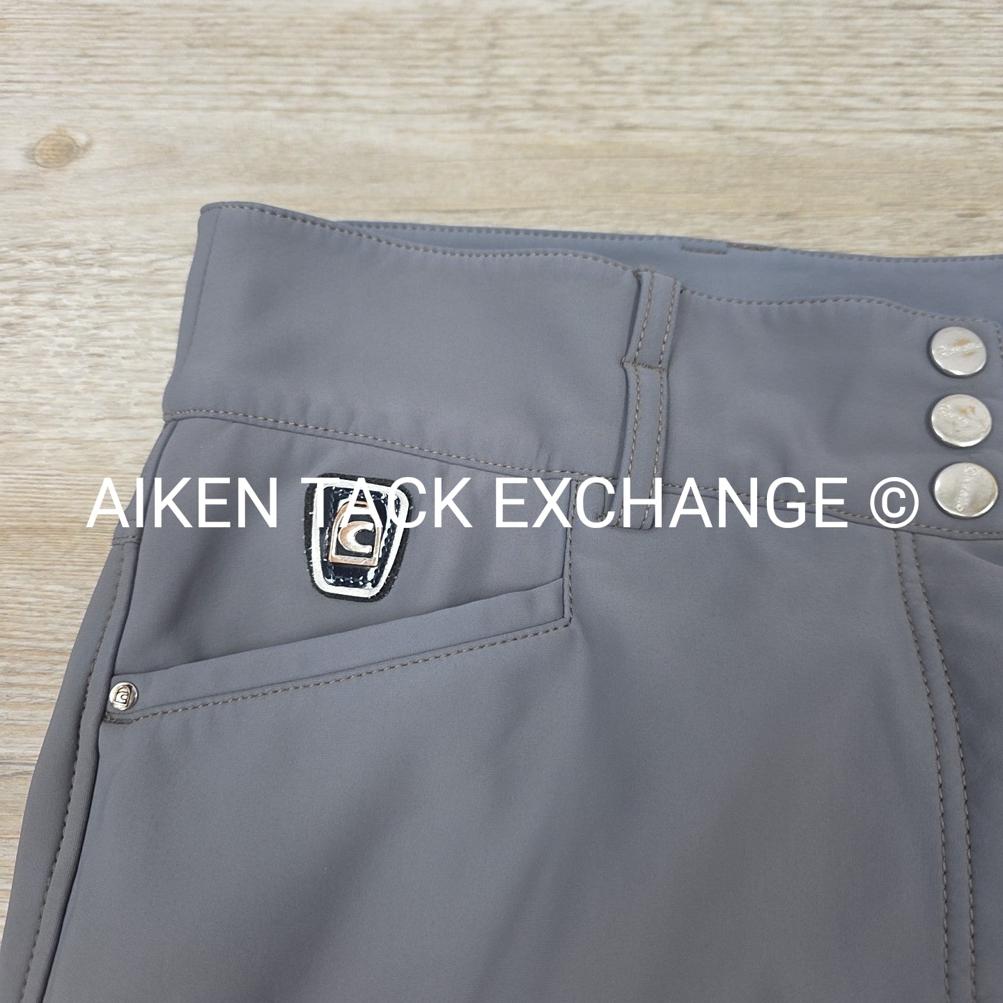 Cavallo CavaGrip Silicone Grip Full Seat Breeches, Size 32 (Missing Bling)