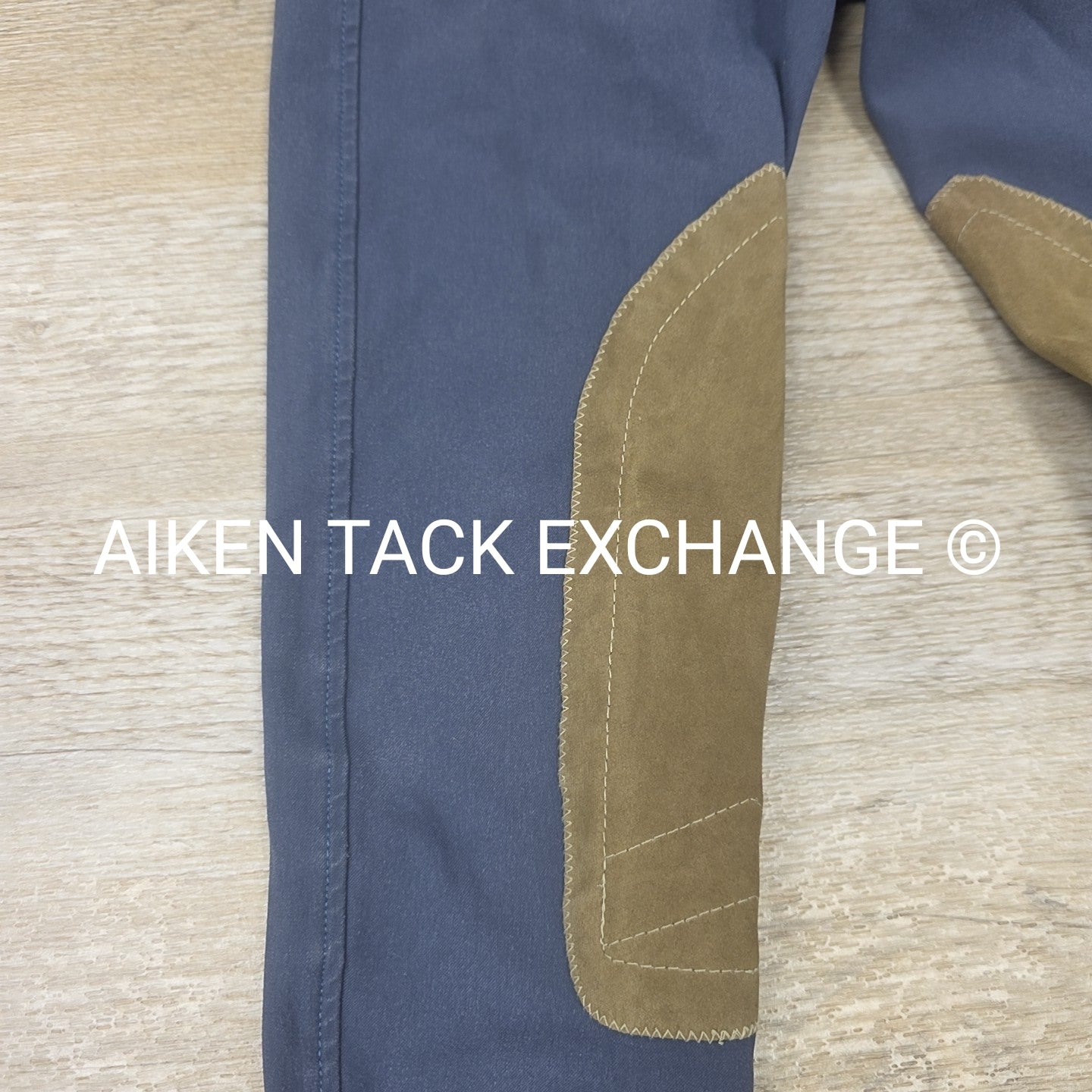 Tailored Sportsman Trophy Hunter Knee Patch Breeches, Size 10 L