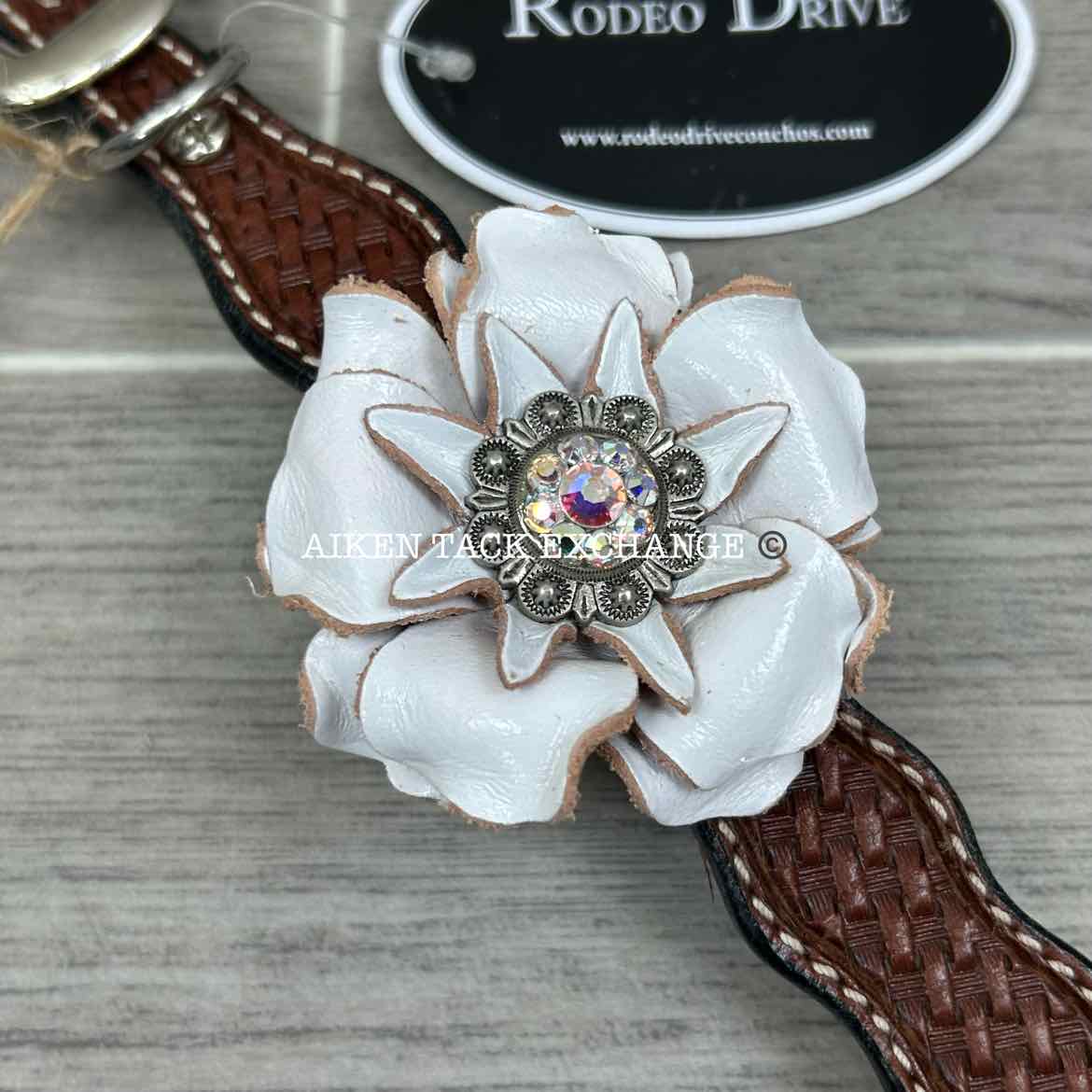 Rodeo Drive Leather Collar, 10"