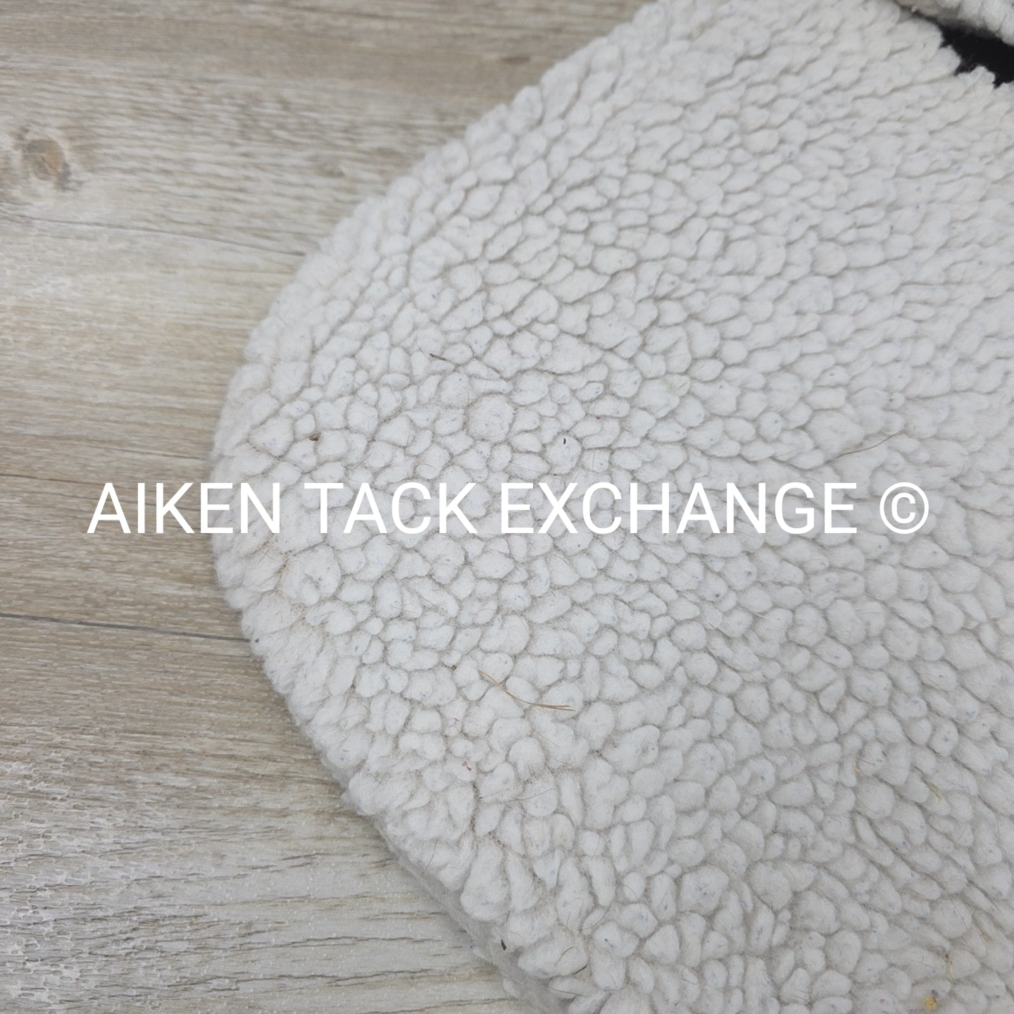 SaddleRight English Glove Leather Half Pad with Fleece Cover