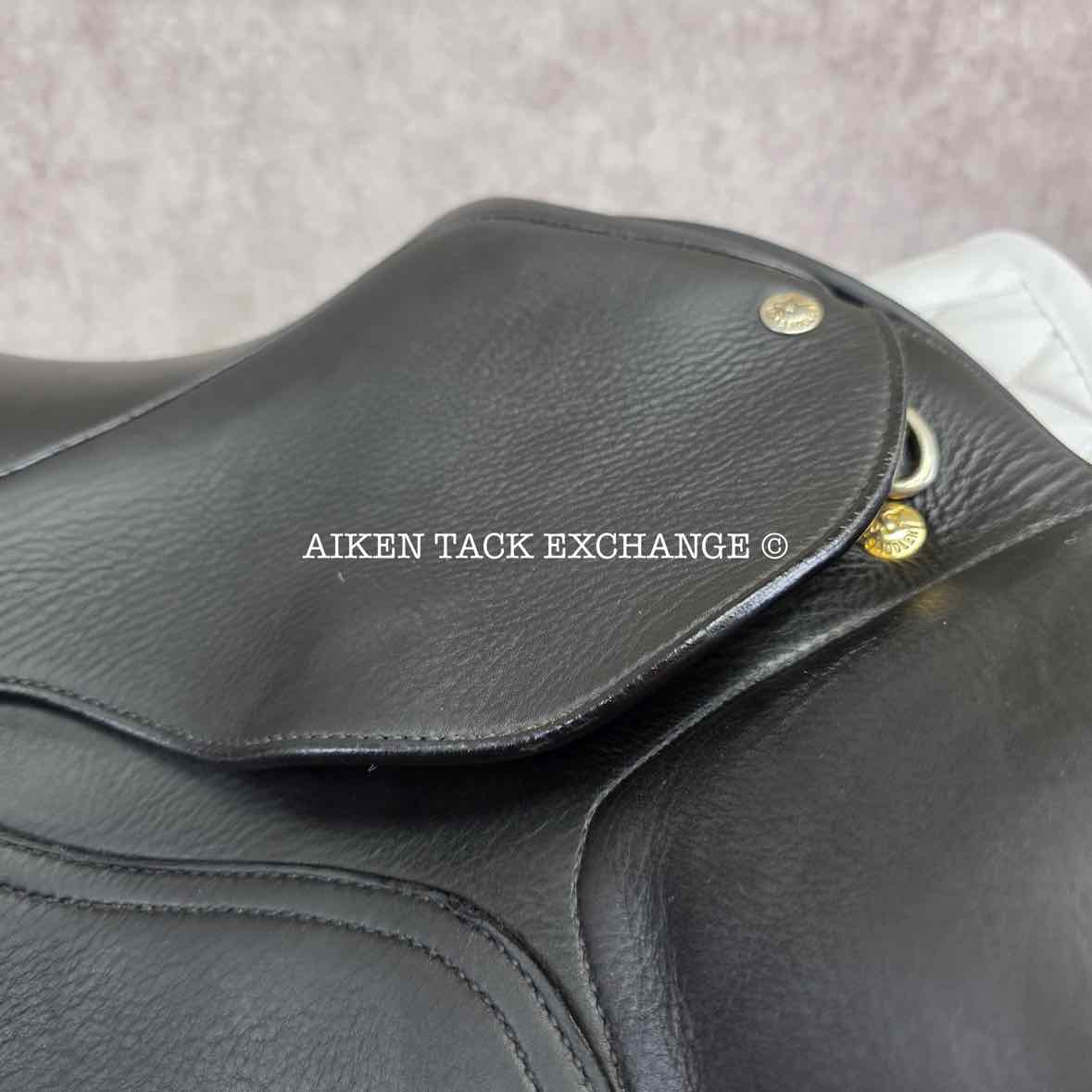 2007 DK Freedom Monoflap Dressage Saddle, 17" Seat, Wide Tree, Wool Flocked Panels