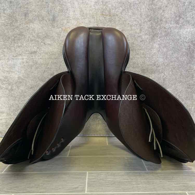 CJD Trophy Competitor XK Close Contact Jump Saddle, 17" Seat, Medium Tree, Foam Panels