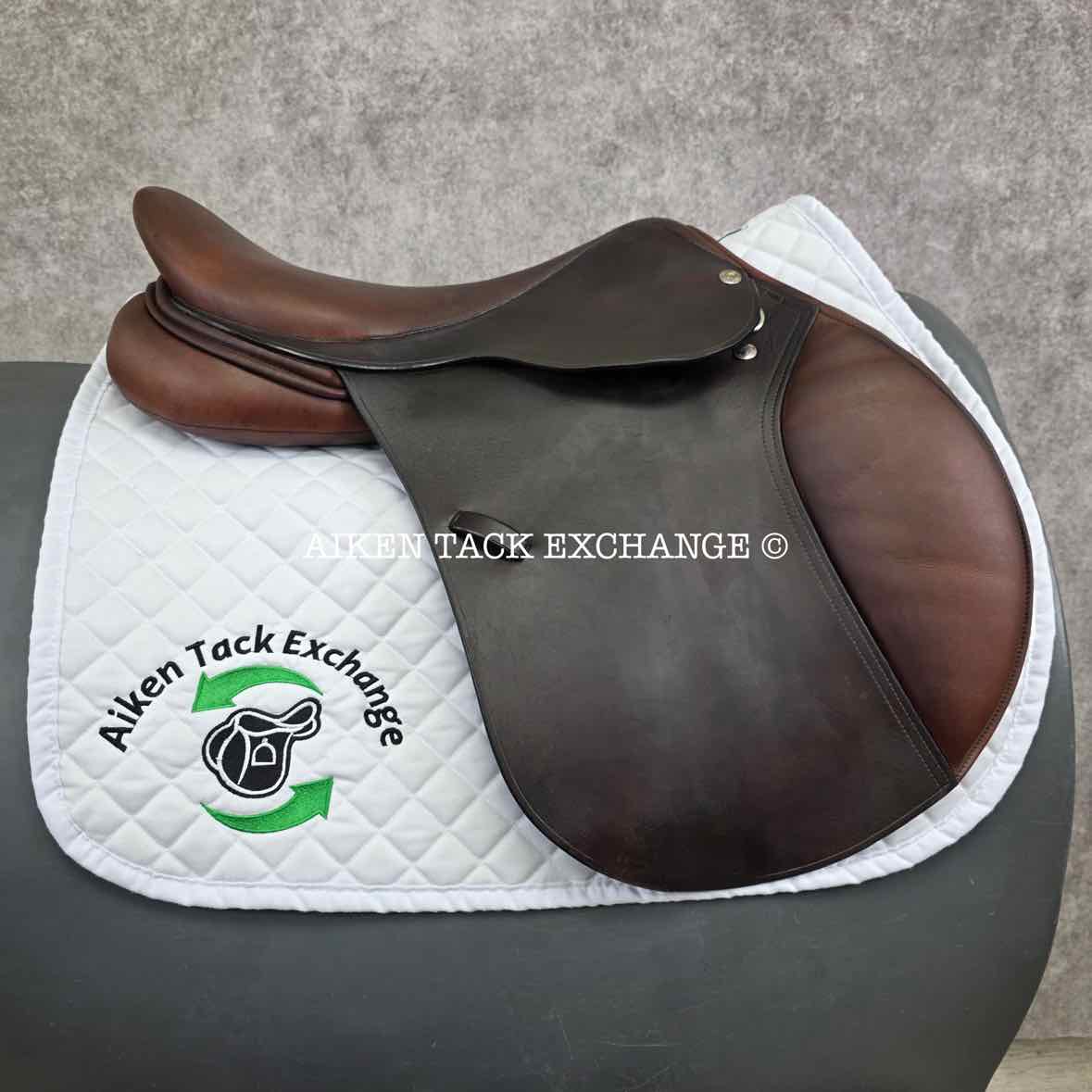 2008 Frank Baines Elan Close Contact Jump Saddle, 17.5" Seat, Medium Tree, Wool Flocked Panels