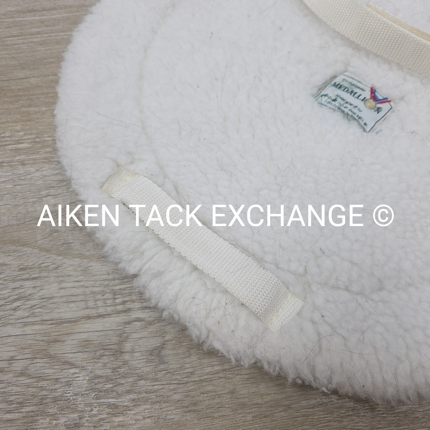 Toklat Medallion Contour Fleece Saddle Pad