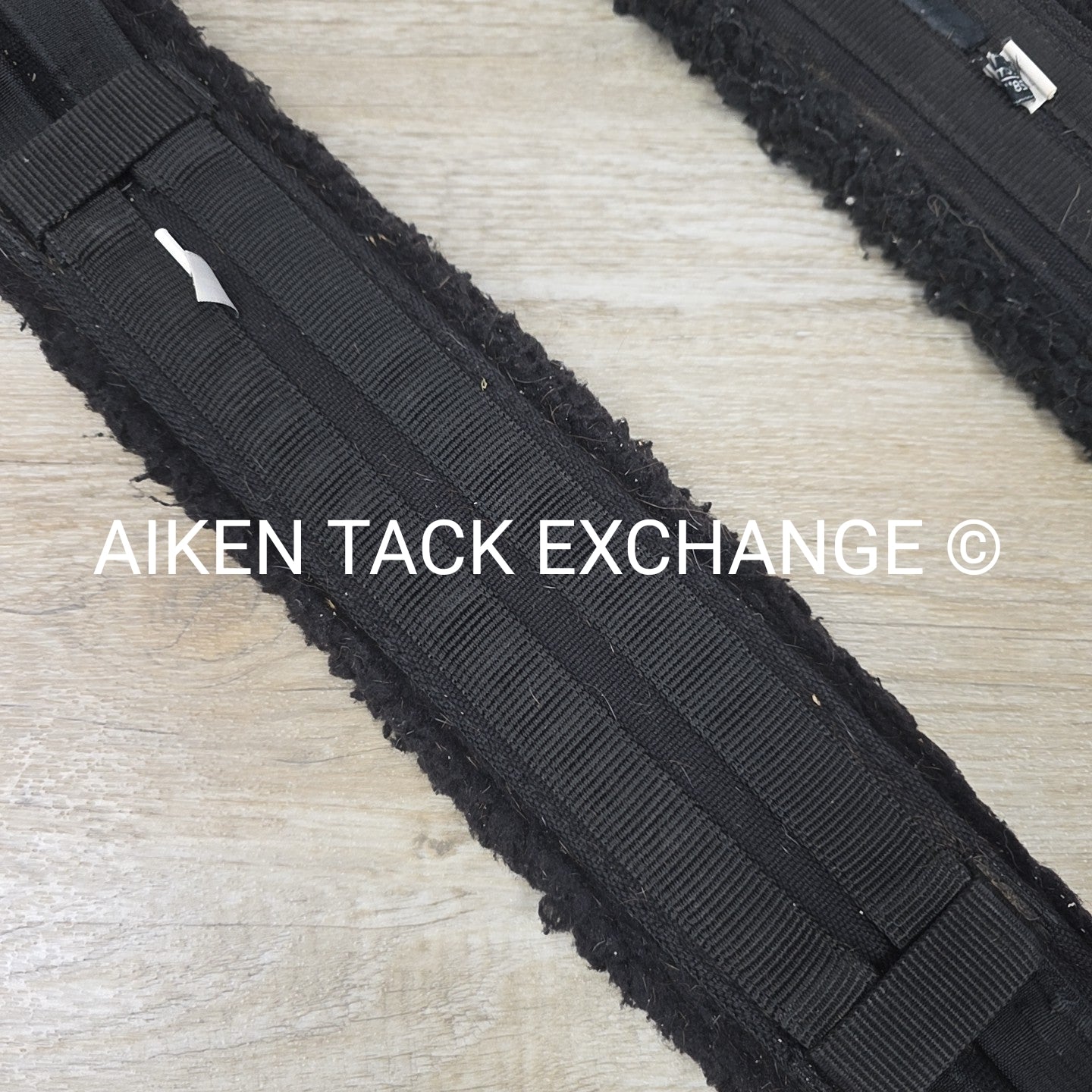 BARGAIN BUNDLE: HFP & Ovation Fleece Dressage Girths, Black, 28"