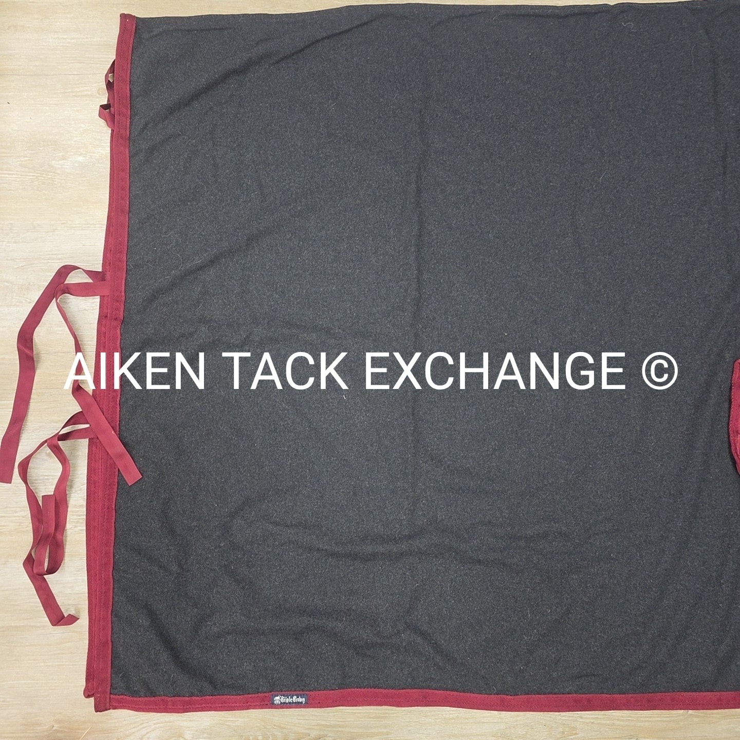 Triple Crown Wool Cooler, 90 x 96