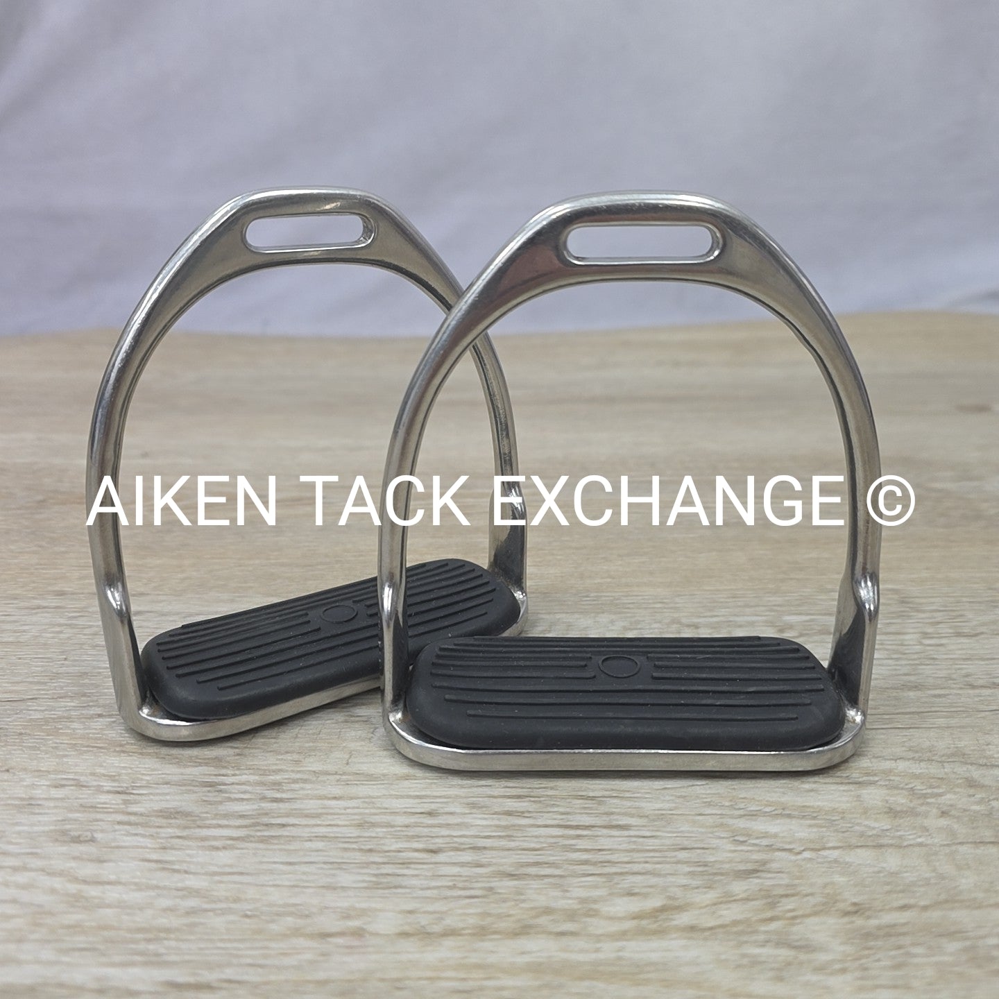 Prissian Stirrup Irons, 4.25"