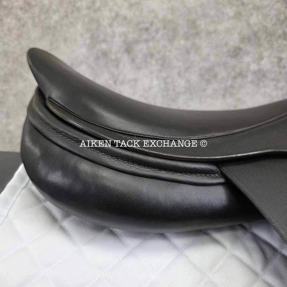 Keith Bryan Santis Close Contact Jump Saddle, 17.5" Seat, MW/W Tree, Wool Flocked Panels