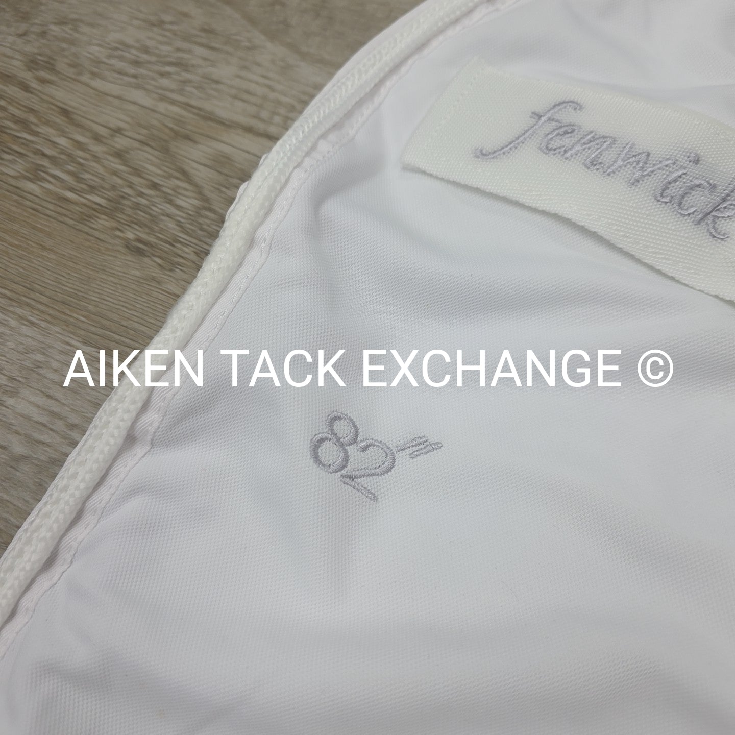 Fenwick Equestrian Therapeutic Jade Cooler, White (has marks), 82"