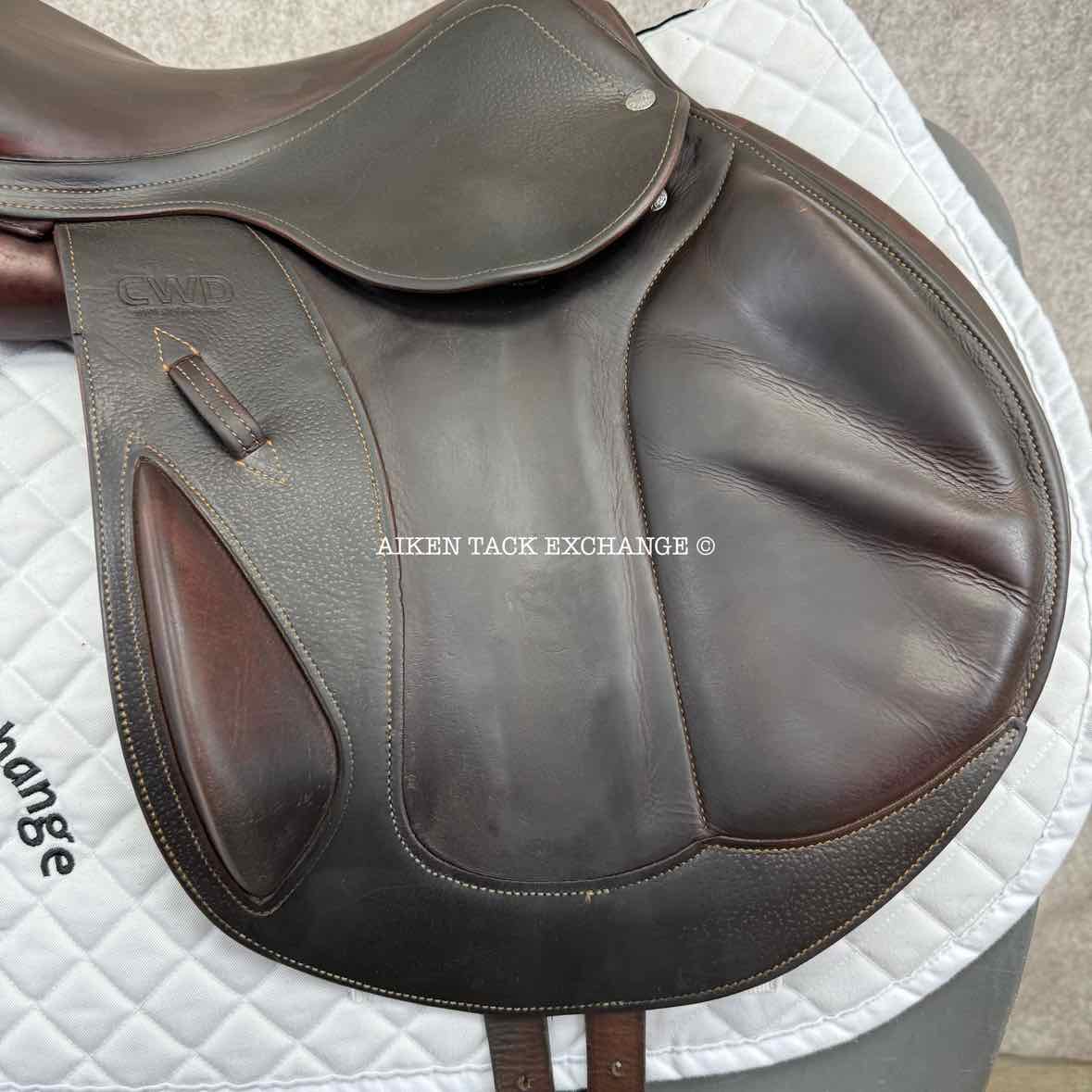 2013 CWD SE09 Monoflap Jump Saddle, 17" Seat, 2A Flap, Medium Tree, Foam Panels