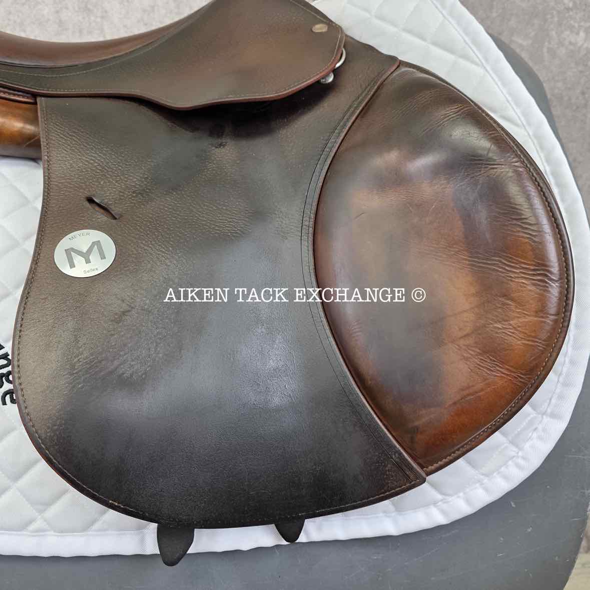 **SOLD** 2013 Meyer Act 1 Close Contact Jump Saddle, 18" Seat, Medium Tree, Foam Panels