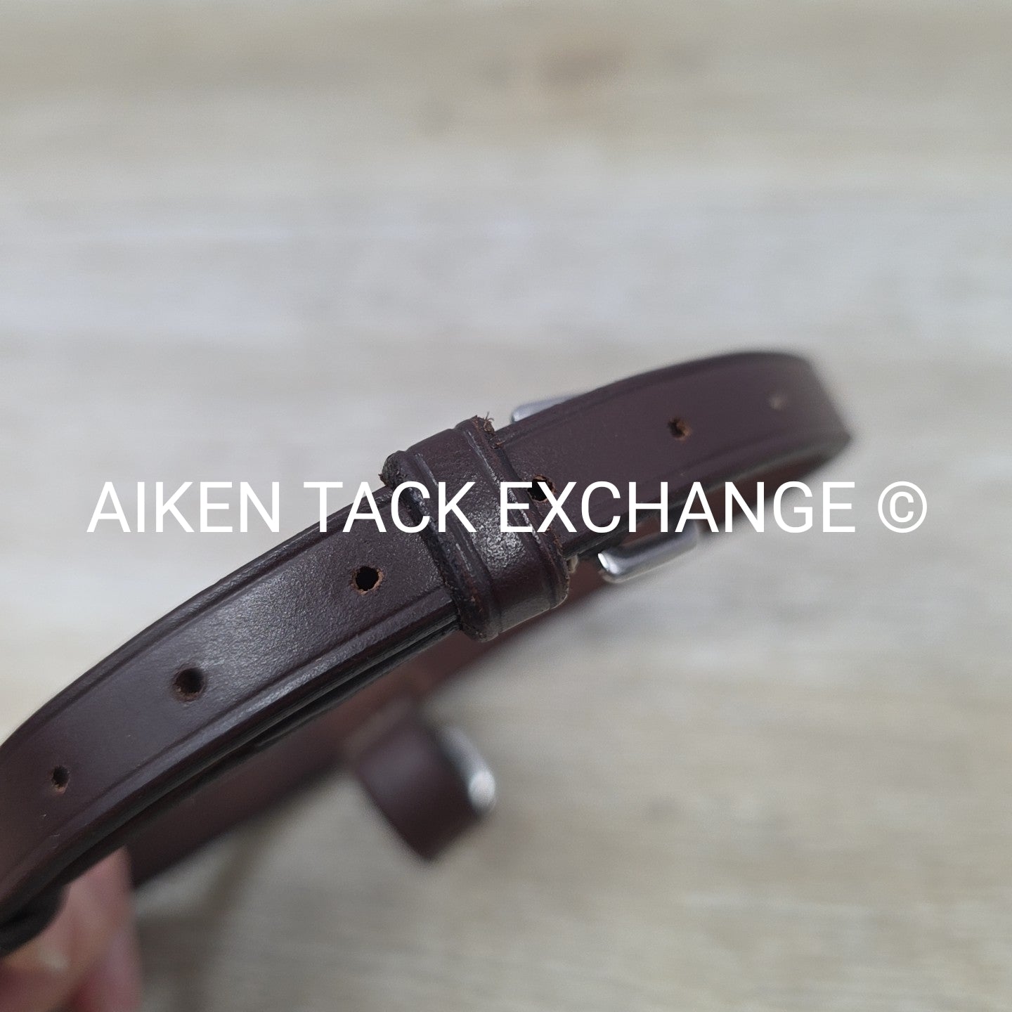 Buckle Flash Attachment, Brown, Full