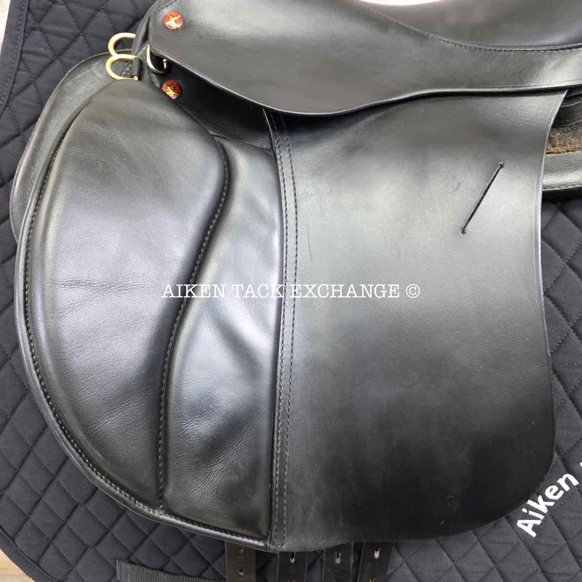 Reactor Panel All Purpose Endurance Saddle, 17.5" Seat, Flex Panels