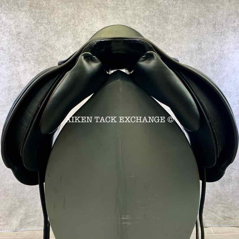 2017 Sommer Espirit Dressage Saddle, 17.5" Seat, 31.5 Tree - Wide (Adjustable), Wool Flocked Panels