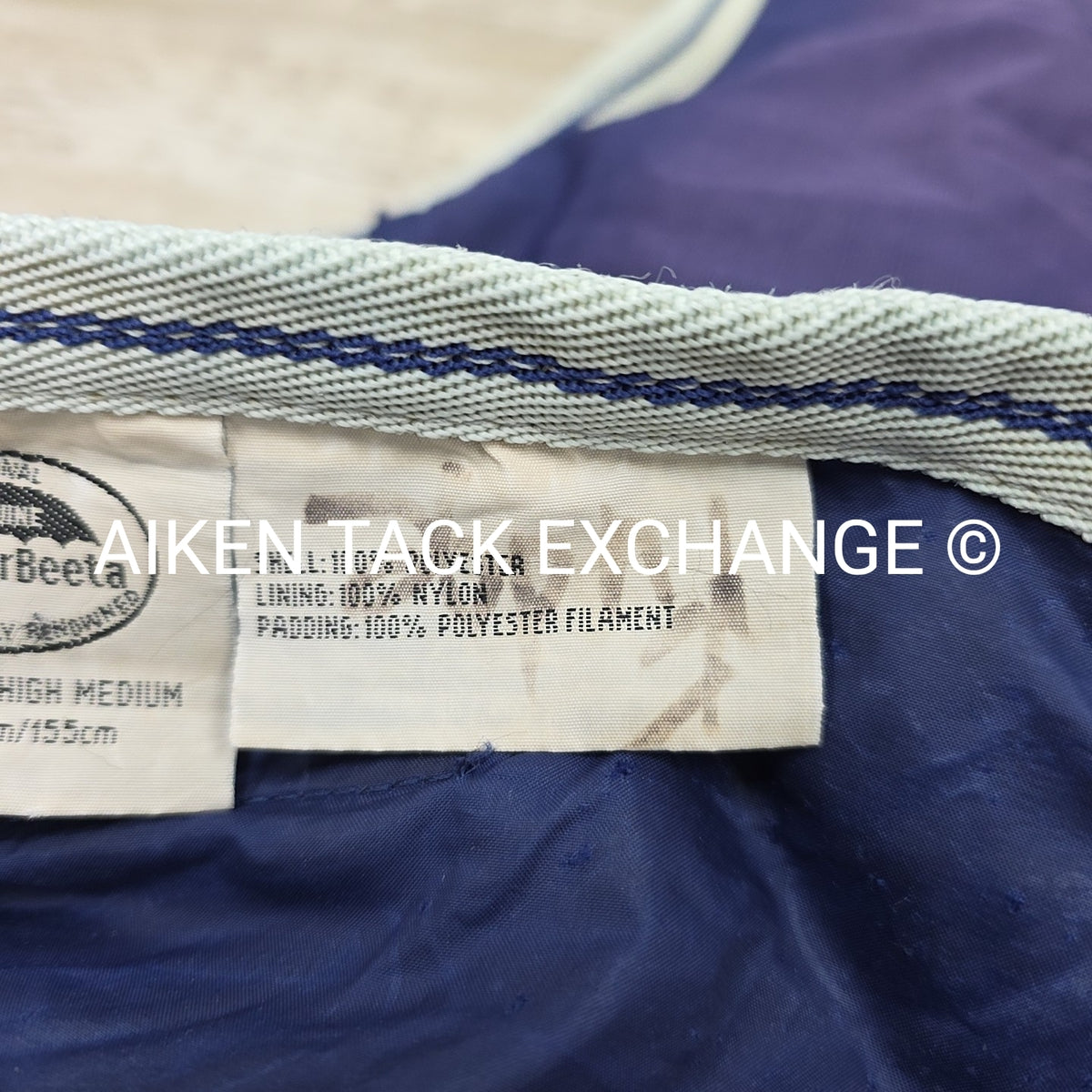 Weatherbeeta Landa High Neck Medium Weight Turnout Blanket, Size 81"