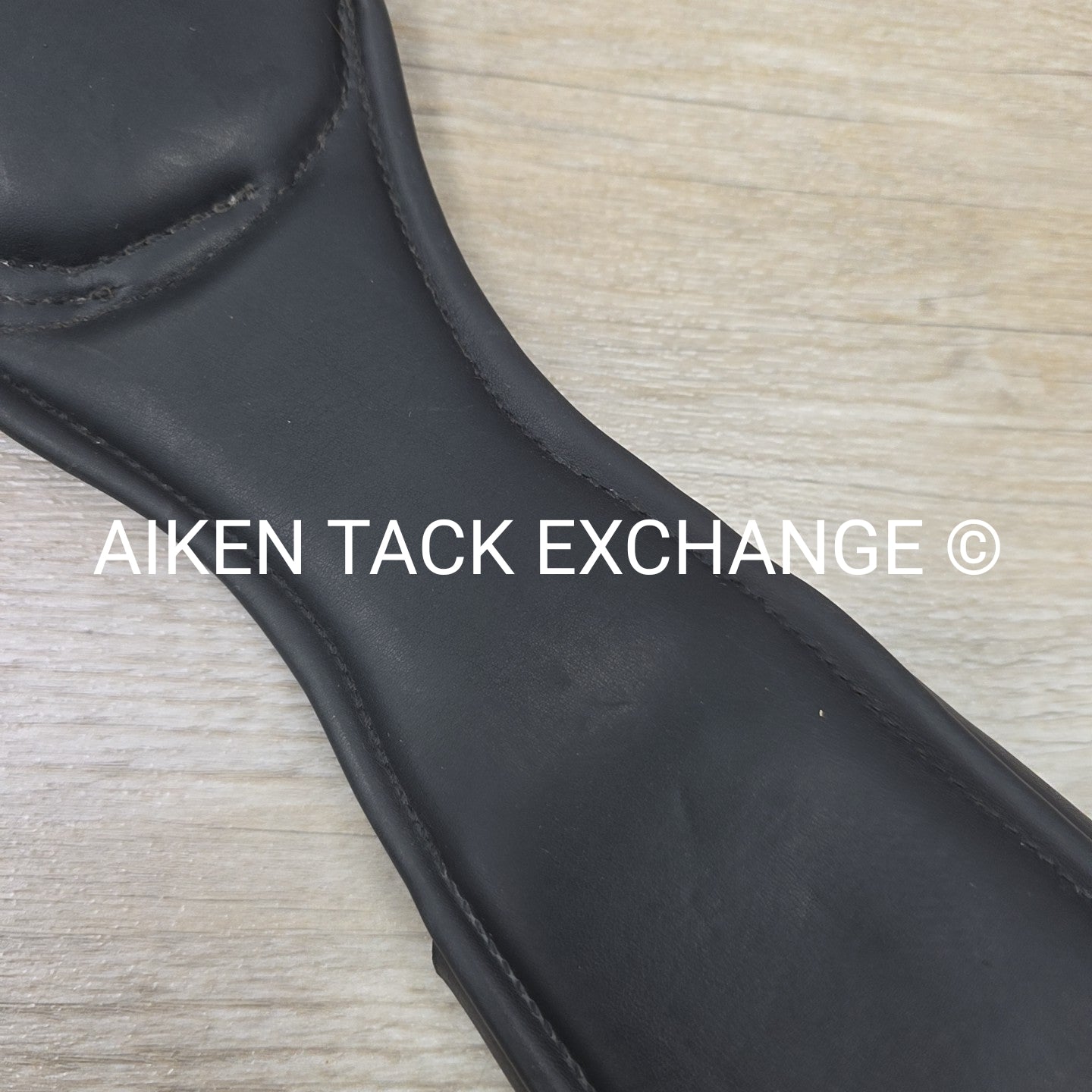 Antares Short Girth, Black, 20"