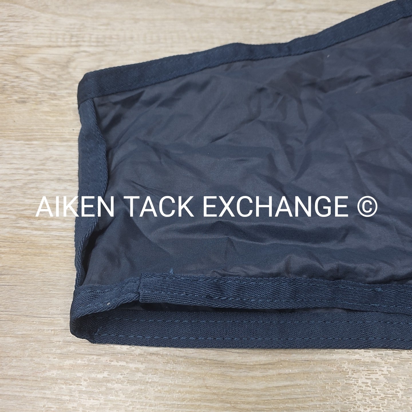 Shires Satin Anti-Rub Blanket Bib, Size Small