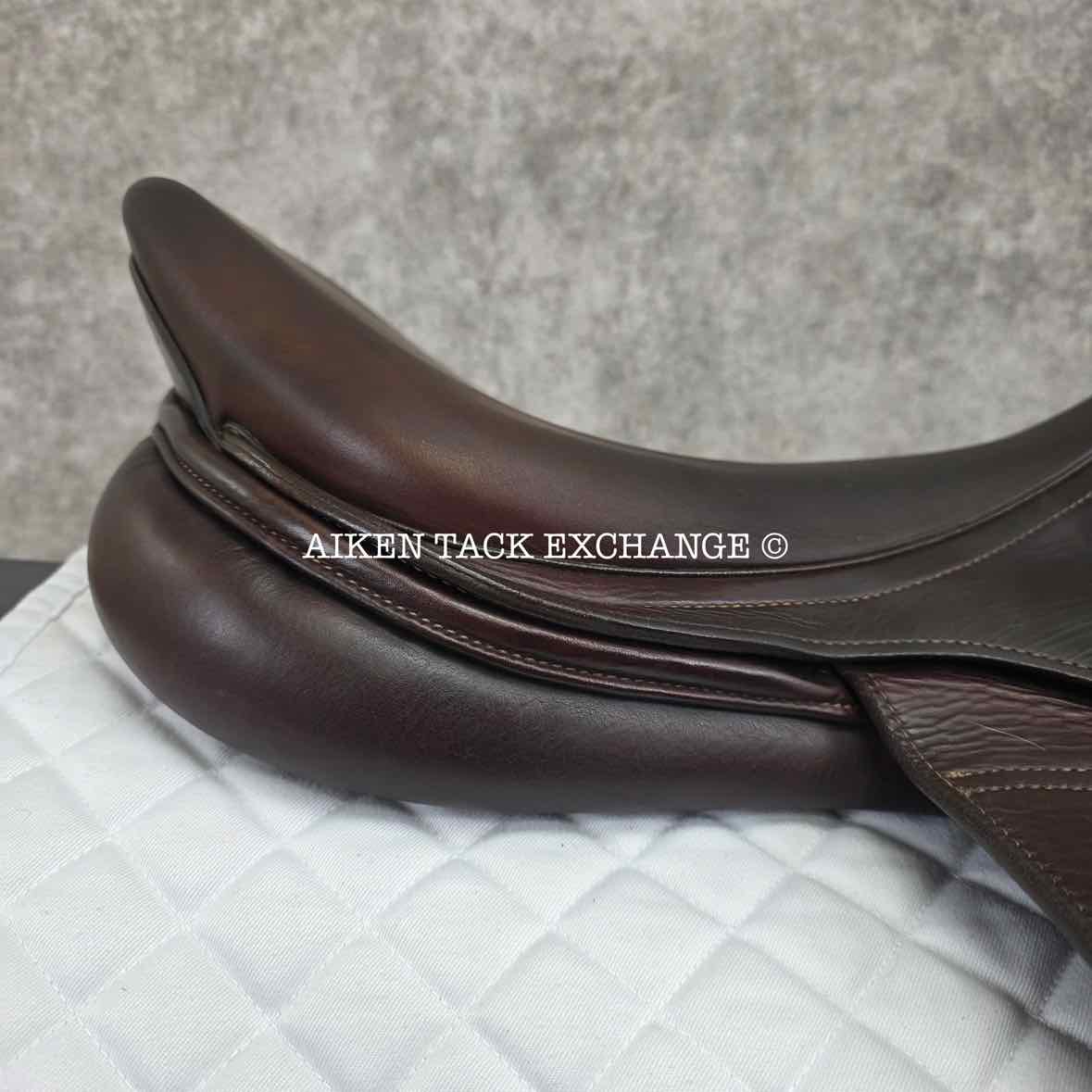 2017 Ovation San Telmo Close Contact Jump Saddle, 18" Seat, Adjustable Tree - XCH Changeable Gullet, Foam Panels