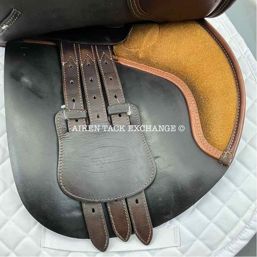 **SOLD** 2008 Bates Close Contact Jump Saddle, 17.5" Seat, Adjustable Tree - Changeable Gullet, CAIR Panels