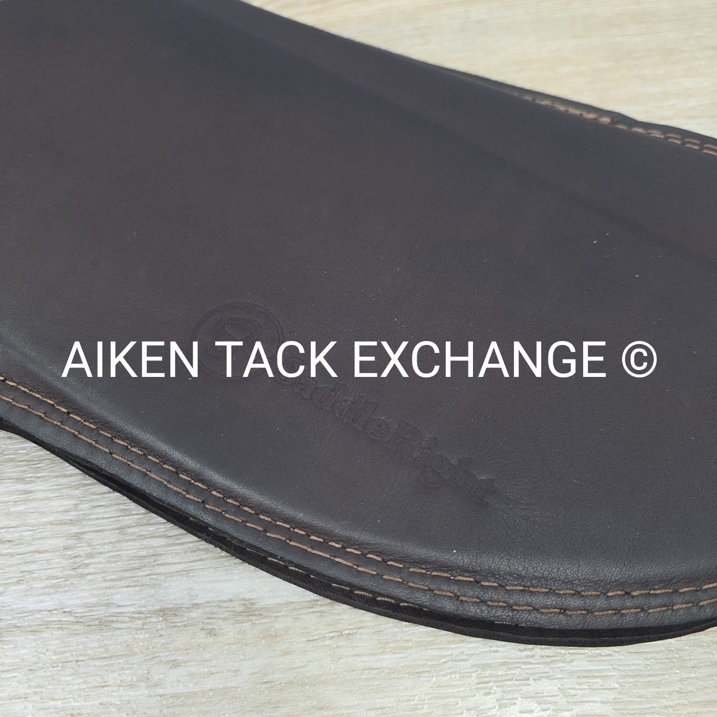 SaddleRight English Glove Leather Half Pad