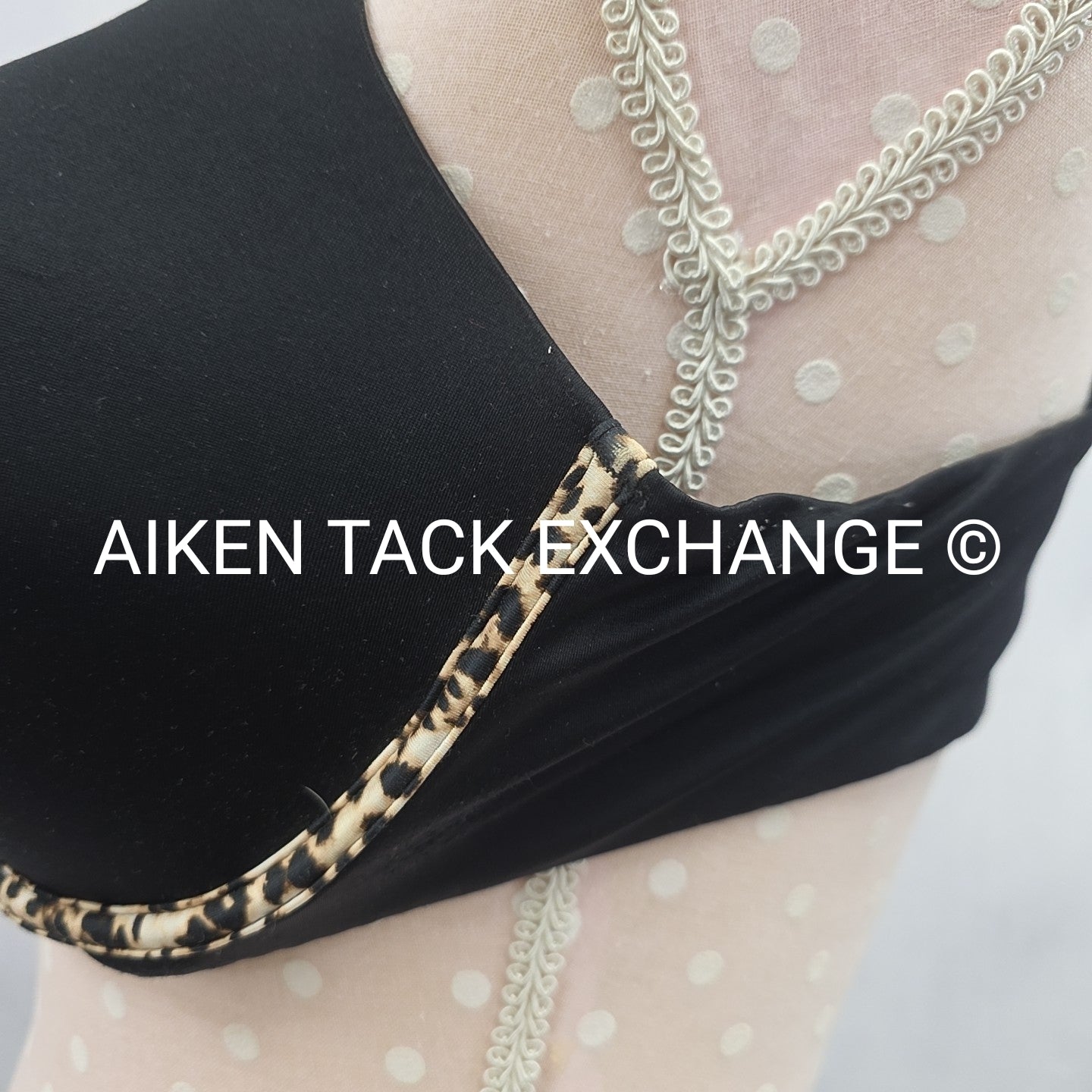 Victoria's Secret Wireless Balconette Push-Up Bra, Size 38DD