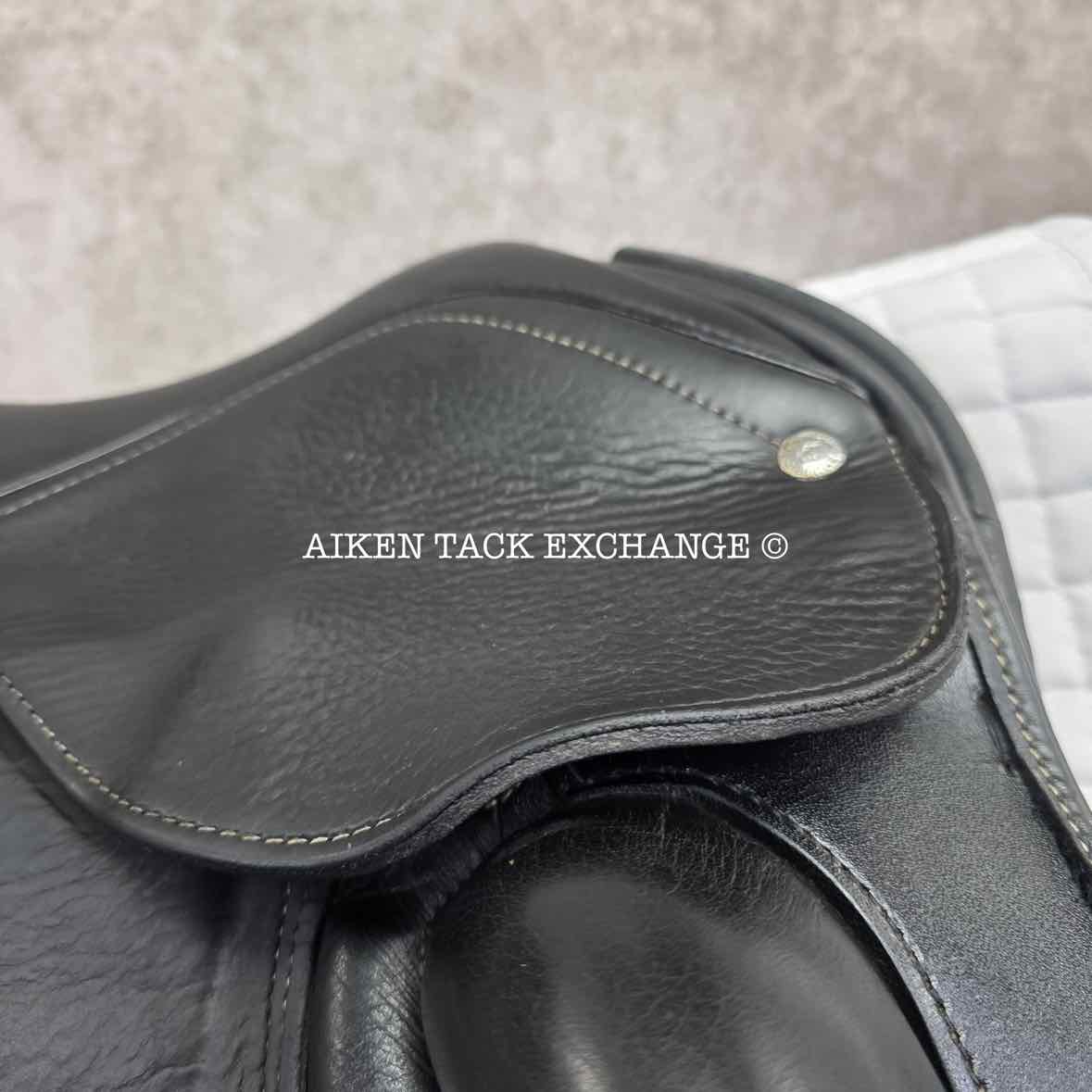 2017 Custom Saddlery Wolfgang Constanze Monoflap Dressage Saddle, 17.5" Seat, Adjustable Tree, Wool Flocked Panels