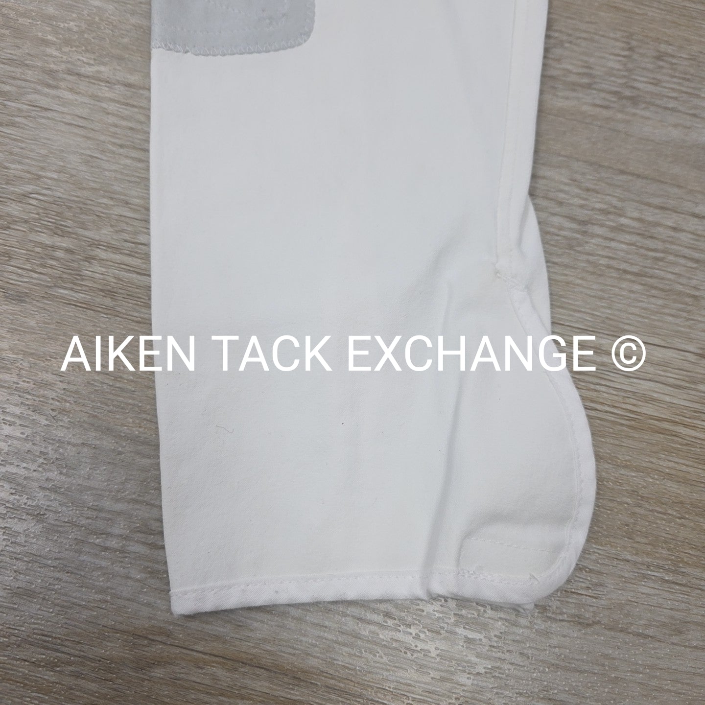 Tailored Sportsman Trophy Hunter Knee Patch Breeches, Size 32