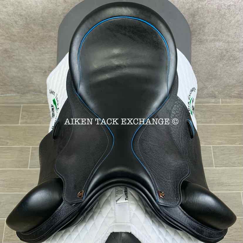2022 Fluff's Saddlery Dressage Saddle, 17" Seat, Medium Wide Tree, Wool Flocked Panels with Shoulder Relief, Buffalo Leather