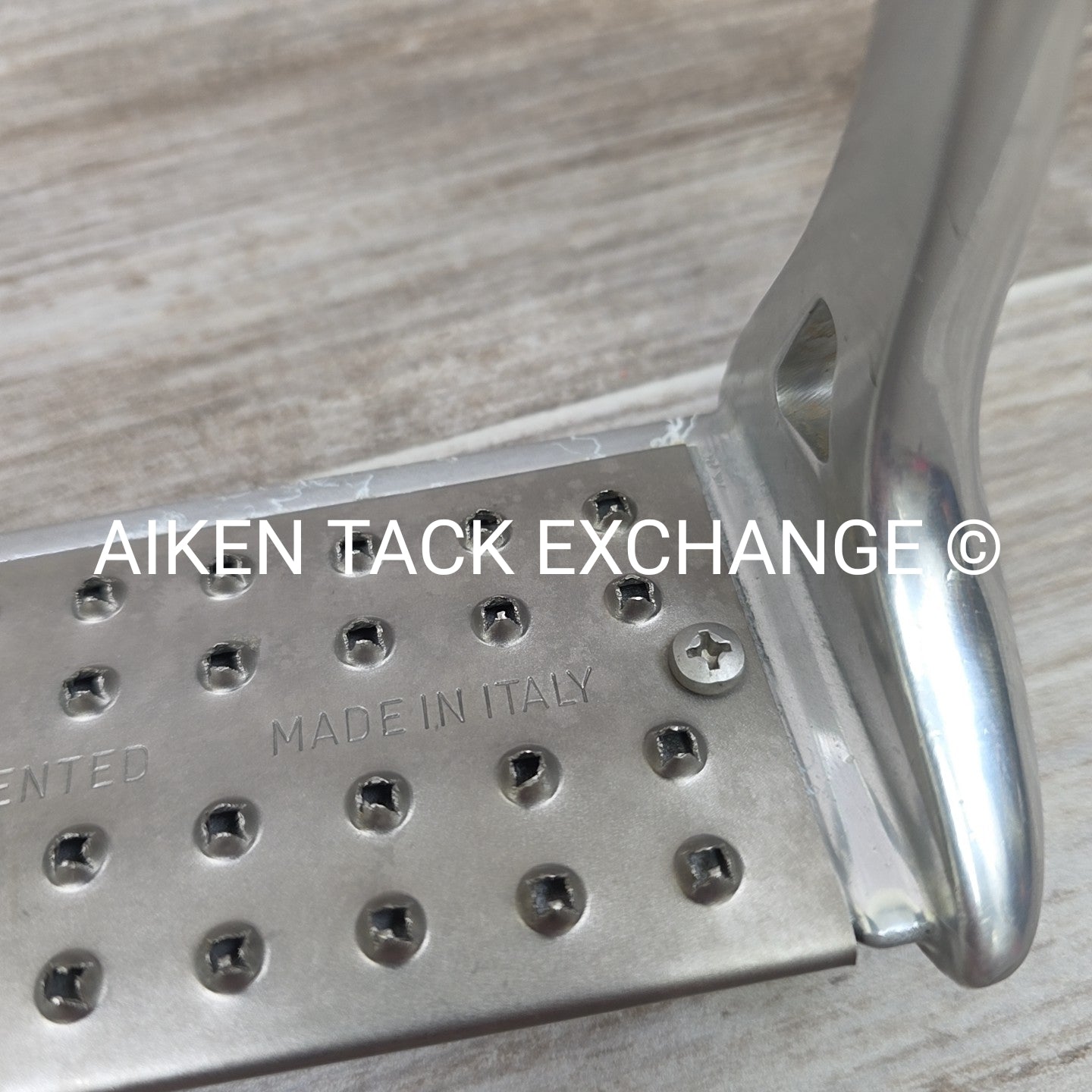 Lorenzini Original Aluminum/Titanium Stirrups 4.75"