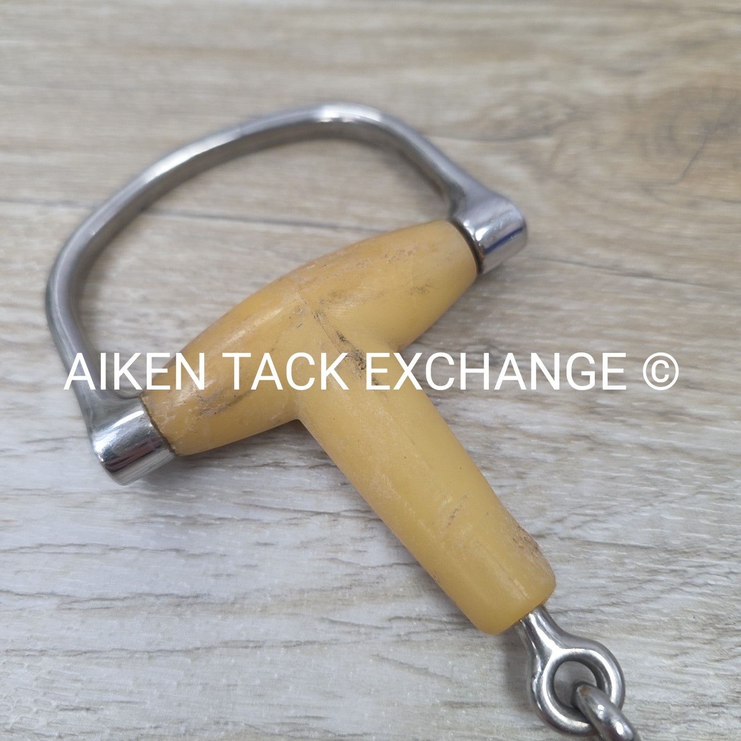 Happy Mouth Single Joint D Ring Bit 5" (Has Chew Marks)